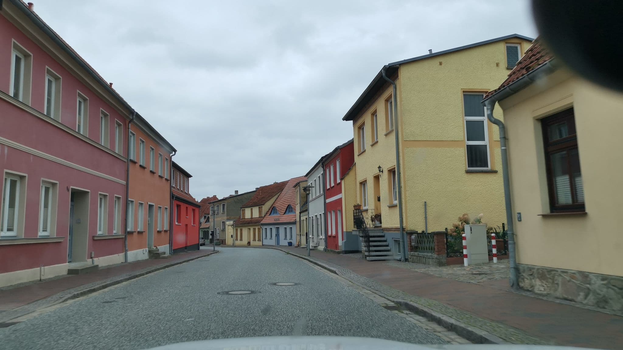 Street view near Zu den Tannen, Tessin — © jenki (CC BY-SA · Mapillary)