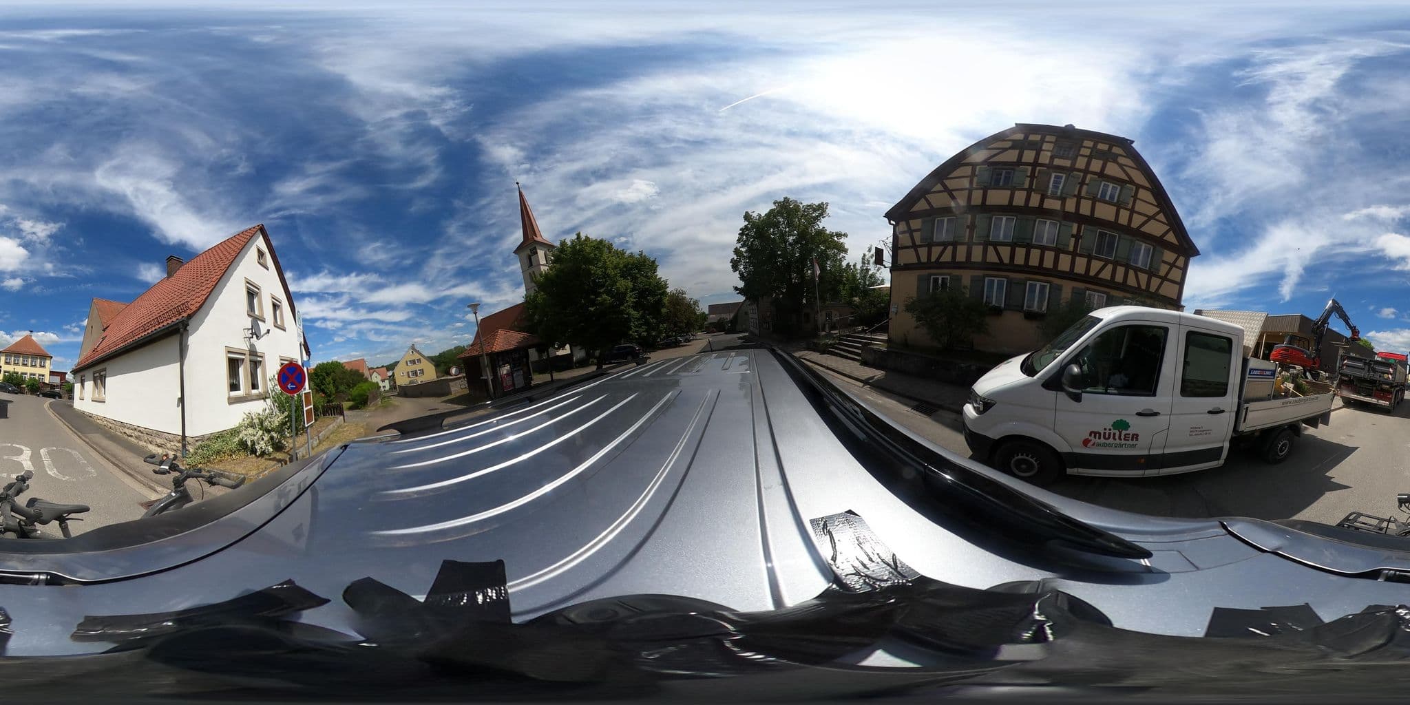 Street view near Schwarzes Roß, Zehntscheune, Steinsfeld — © Mobilitaetswerk (CC BY-SA · Mapillary)