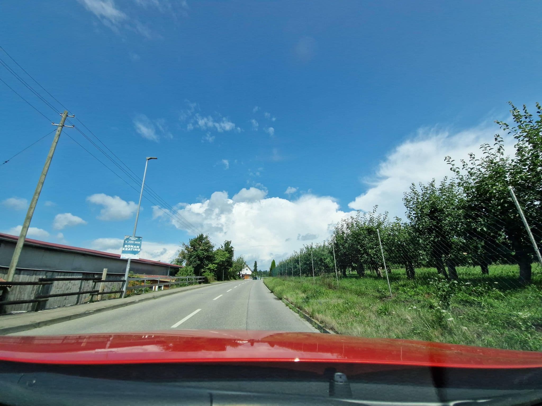 Street view near Ferienhof Hoher, Daisendorf — © mcliquid (CC BY-SA · Mapillary)