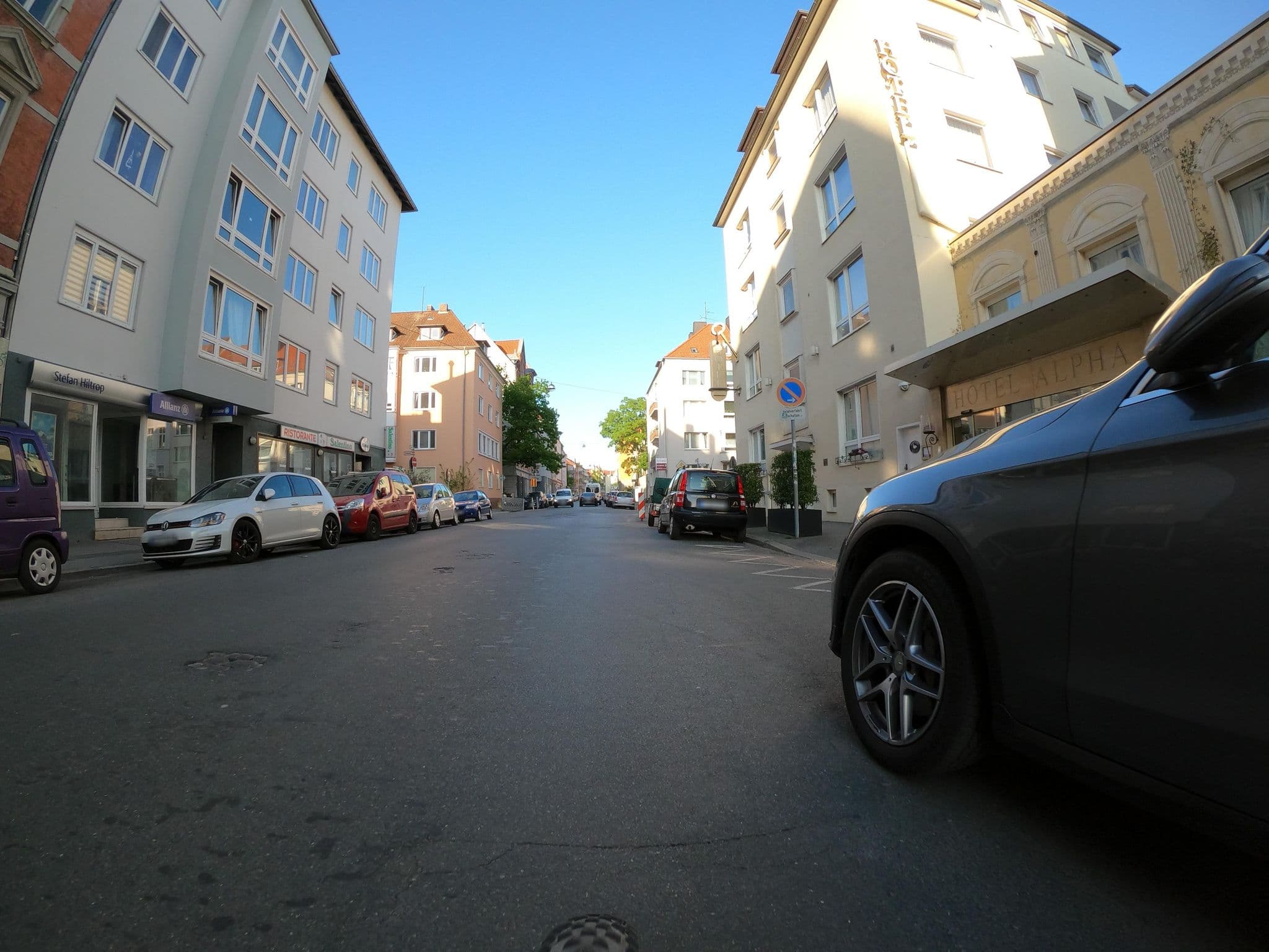 Street view near Hotel Alpha, Oststadt — © Langfahrer (CC BY-SA · Mapillary)