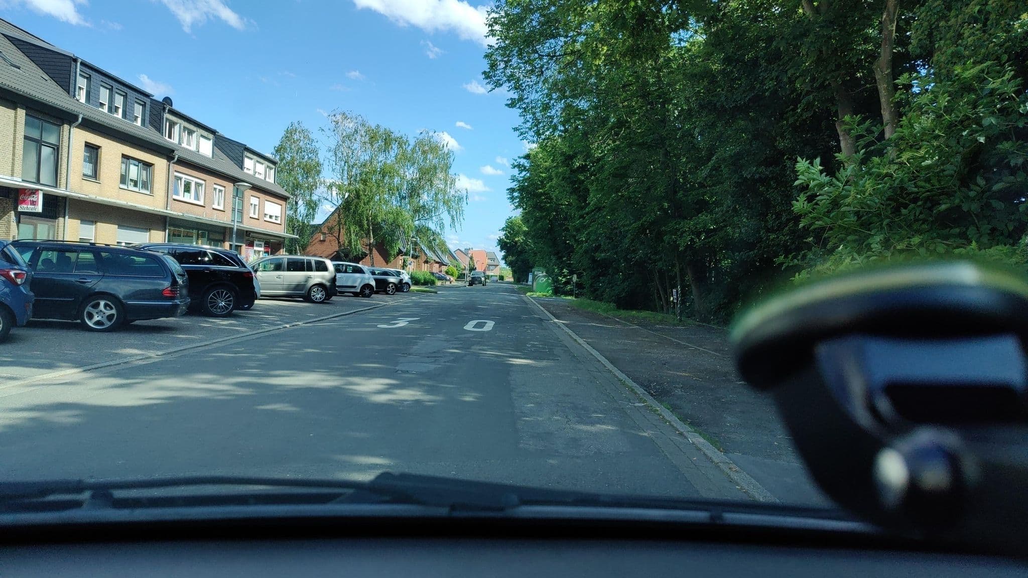 Street view near Rheinberger Hotel, Rheinberg — © poxonline (CC BY-SA · Mapillary)