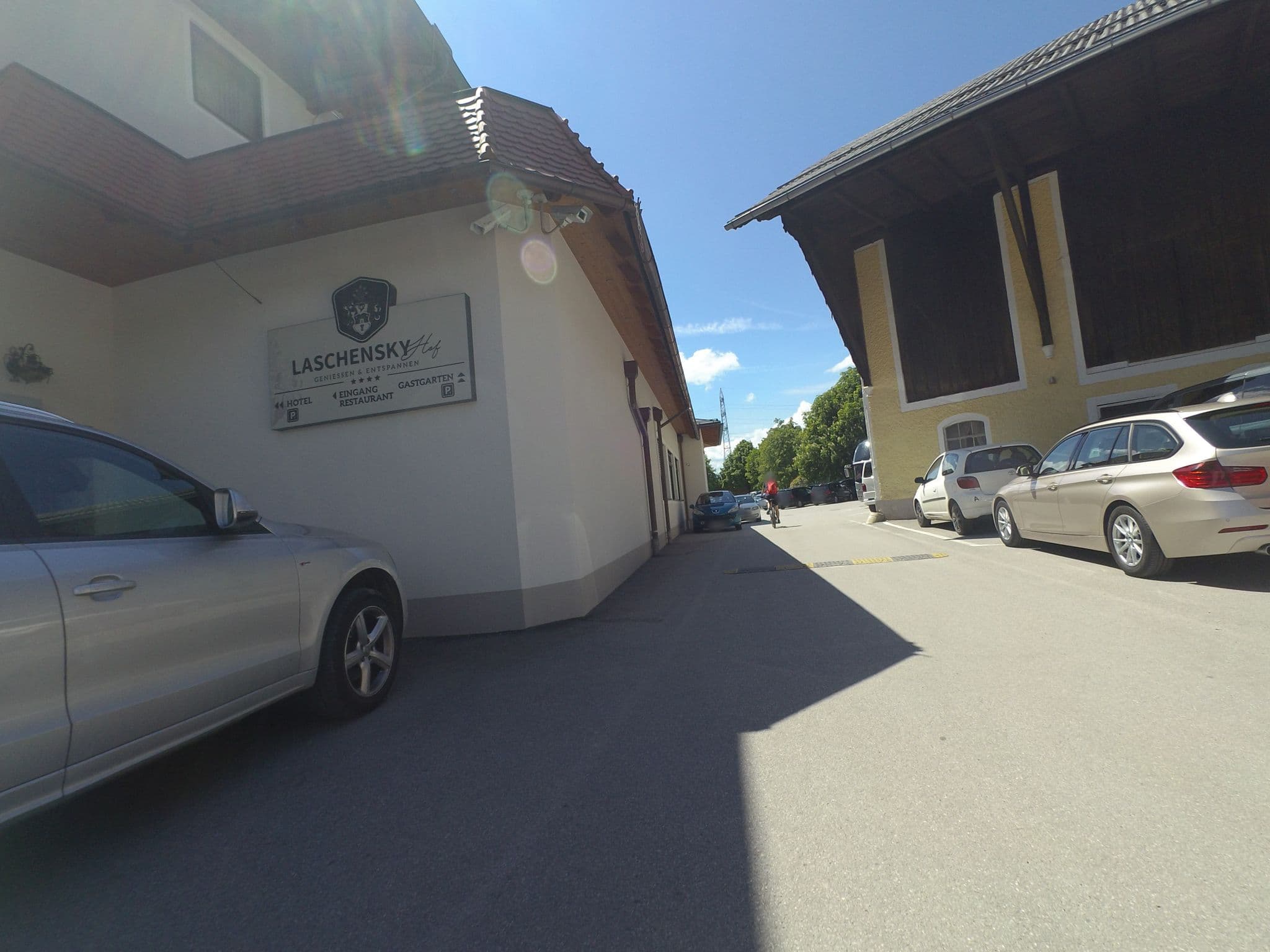 Street view near Laschenskyhof, Viehhausen — © schermy_at (CC BY-SA · Mapillary)