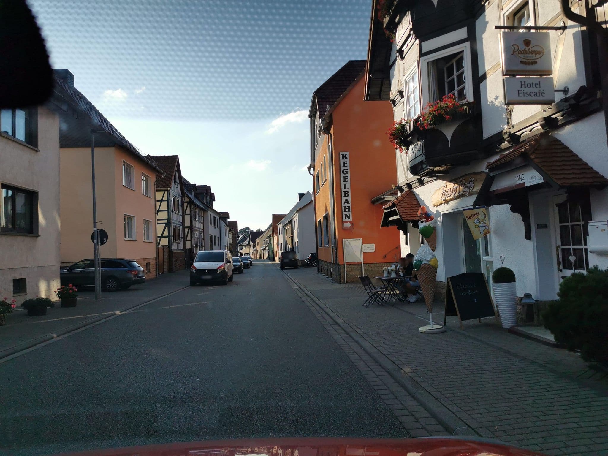 Street view near Kepplers Ecke, Wingerode — © mfeng23390 (CC BY-SA · Mapillary)