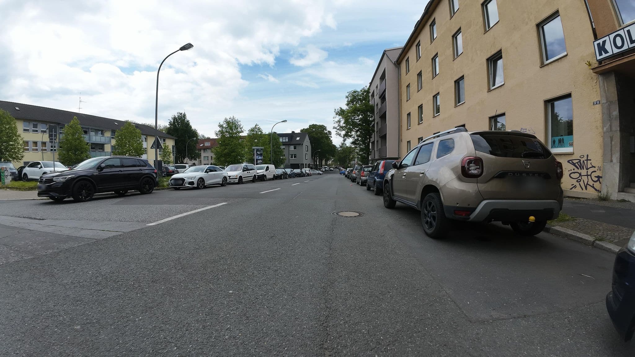 Street view near Hotel Kolpinghaus, Bochum — © teddy73 (CC BY-SA · Mapillary)