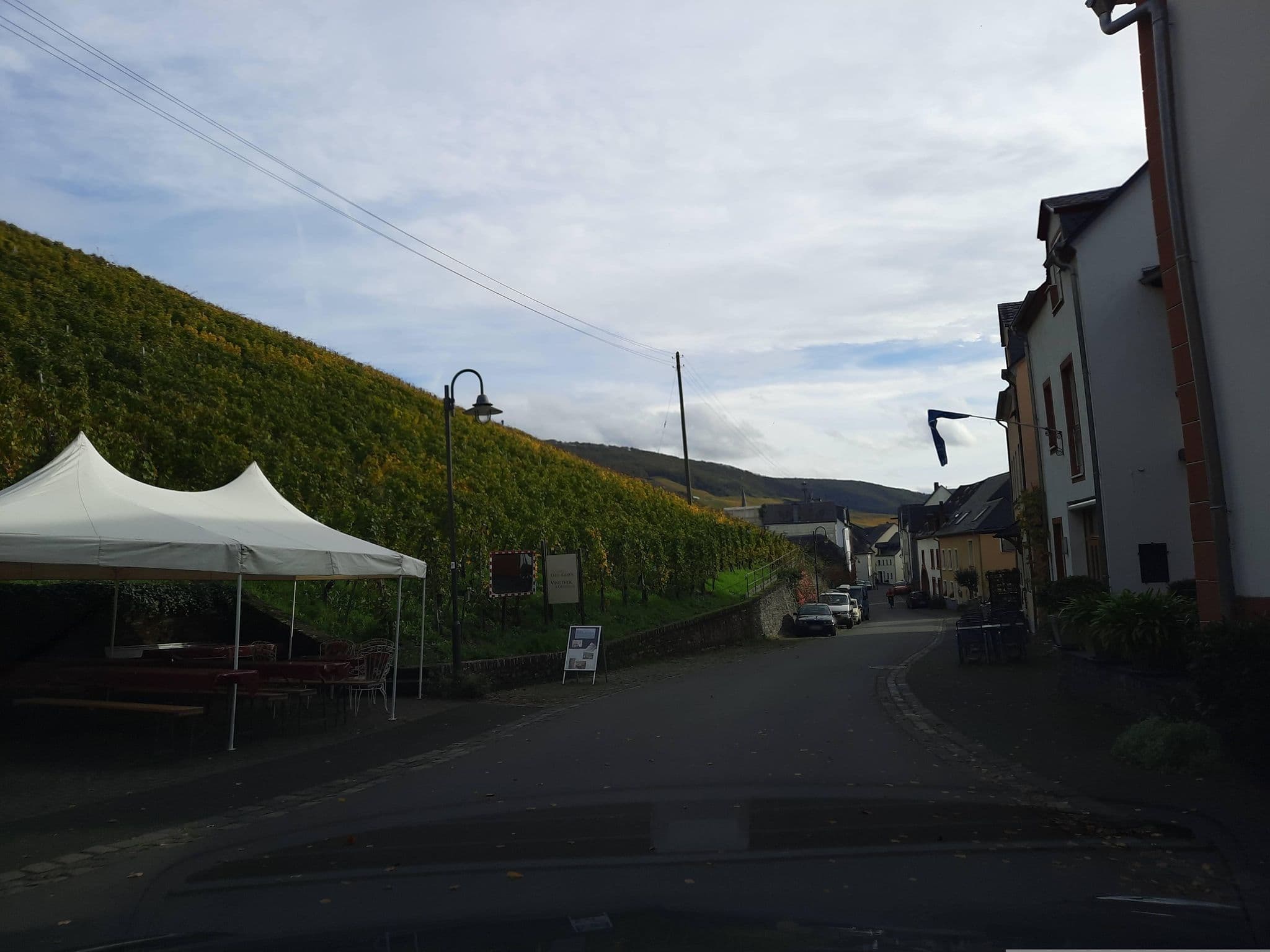 Street view near Kees Kieren, Bernkastel-Kues — © Lowiekse (CC BY-SA · Mapillary)