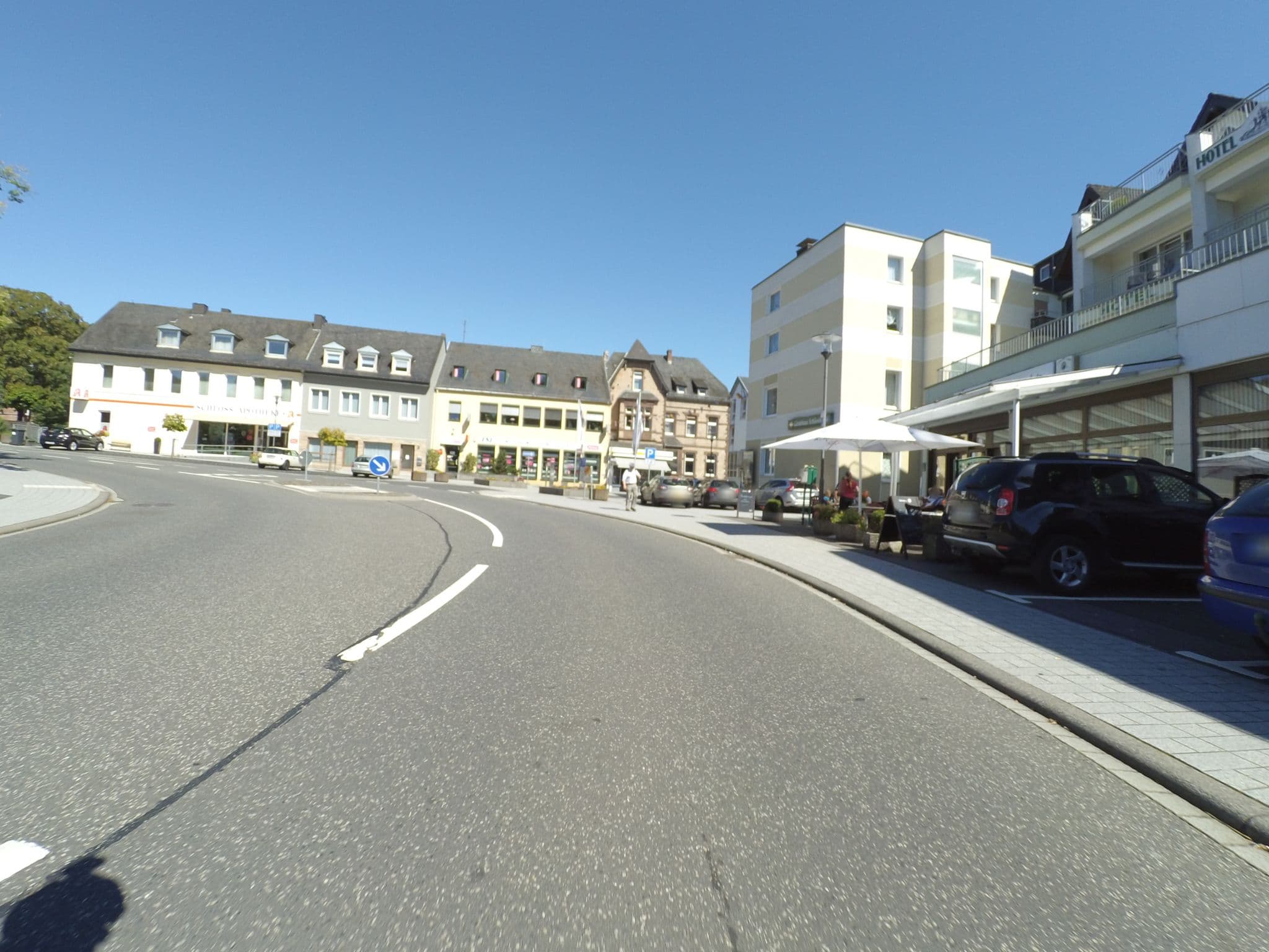 Street view near Hotel am Brunnenplatz, Gerolstein — © peewee32 (CC BY-SA · Mapillary)