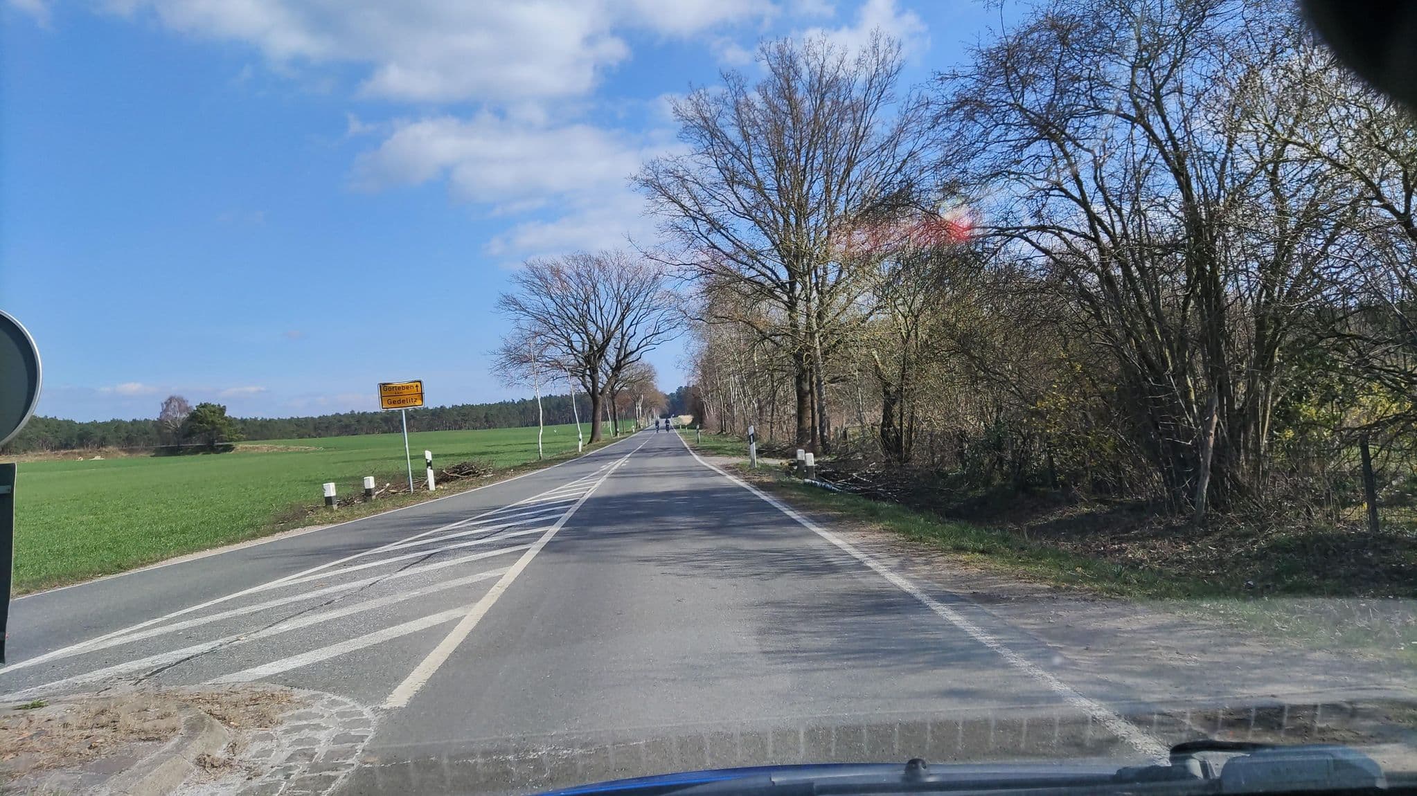 Street view near Zeltwiese Gasthaus Wiese, Klein Gusborn — © hotteliene (CC BY-SA · Mapillary)