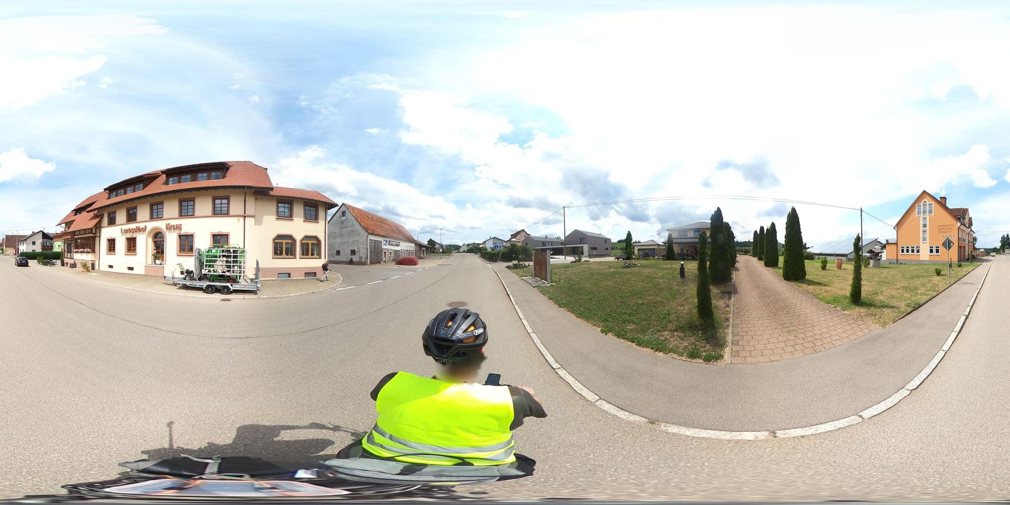 Street view near Hotel Landgasthof Kranz, Hüfingen — © RadNETZ (CC BY-SA · Mapillary)