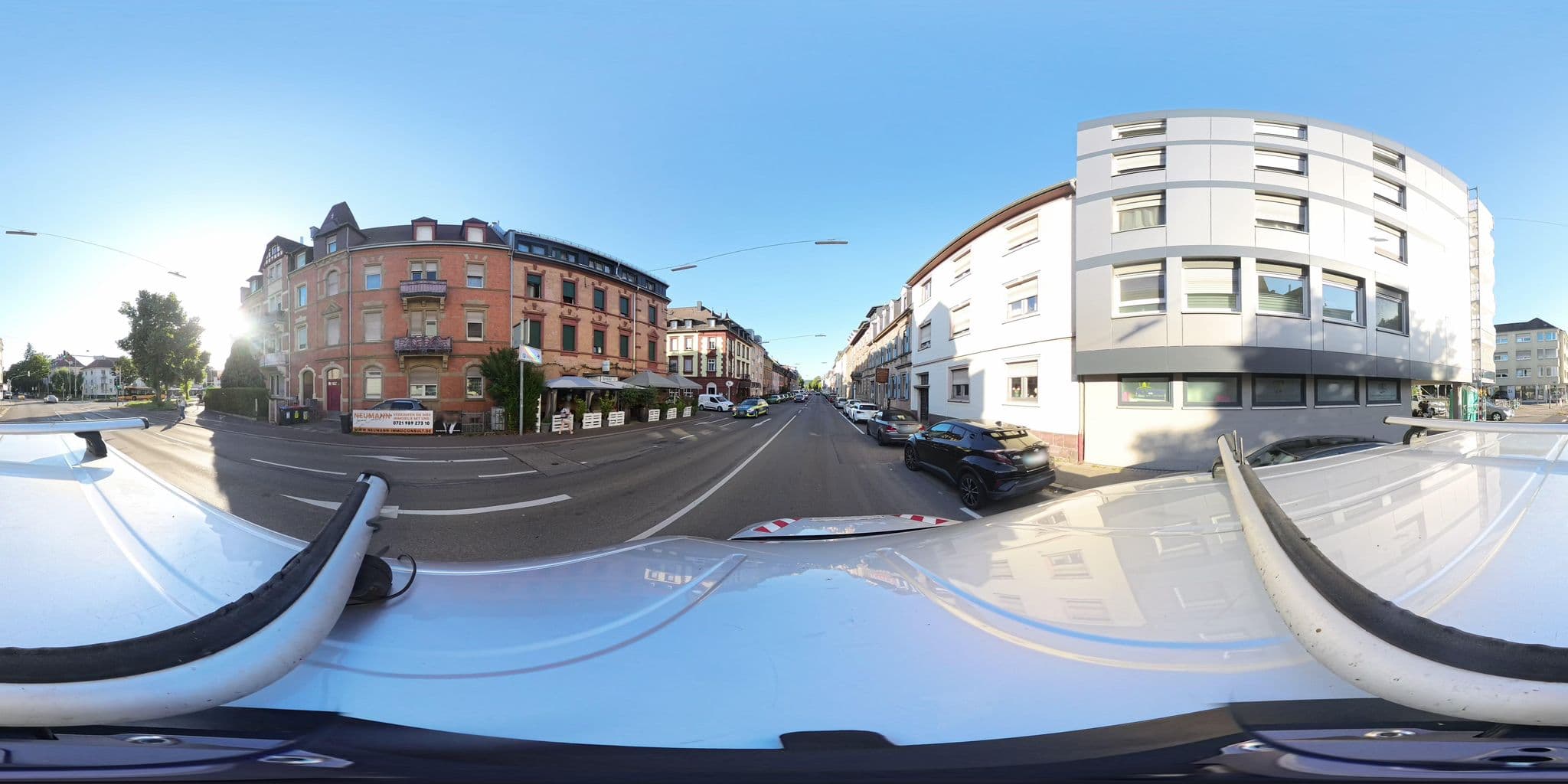 Street view near Hotel Garni Moser, Karlsruhe — © tasmaniadevil (CC BY-SA · Mapillary)
