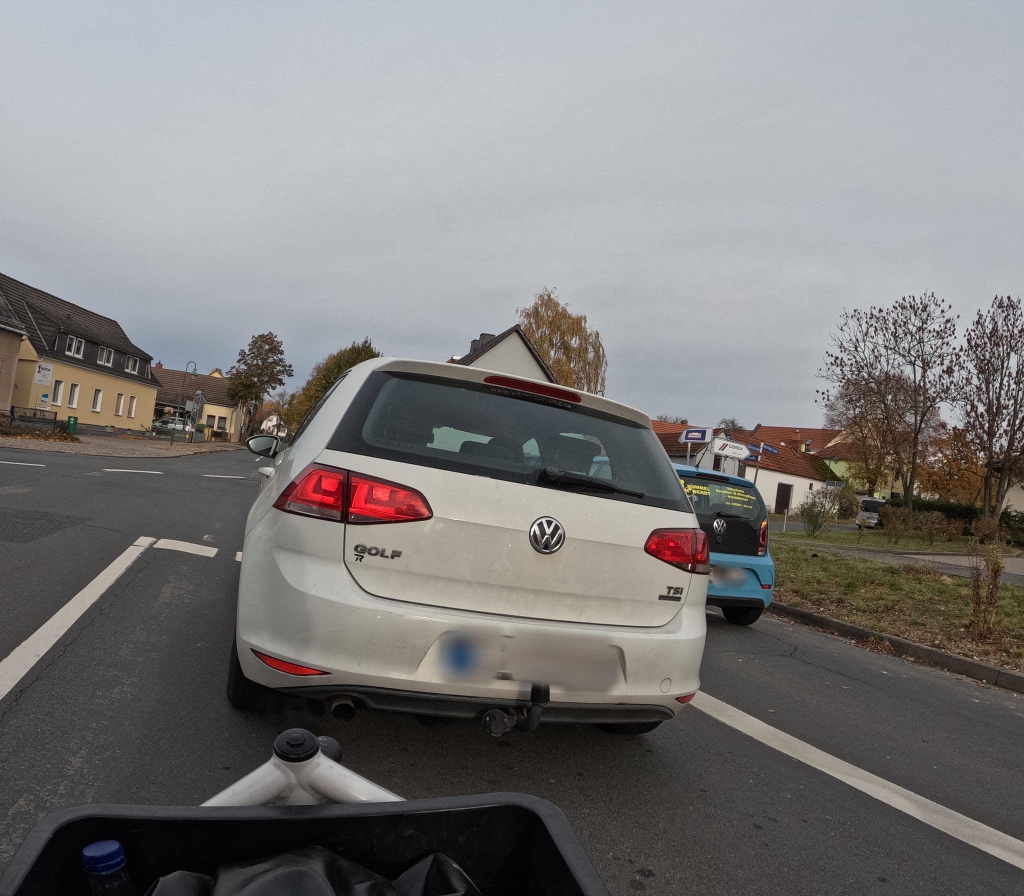 Street view near Schmidts Restaurant und Hotel, Rogätz — © britiger (CC BY-SA · Mapillary)