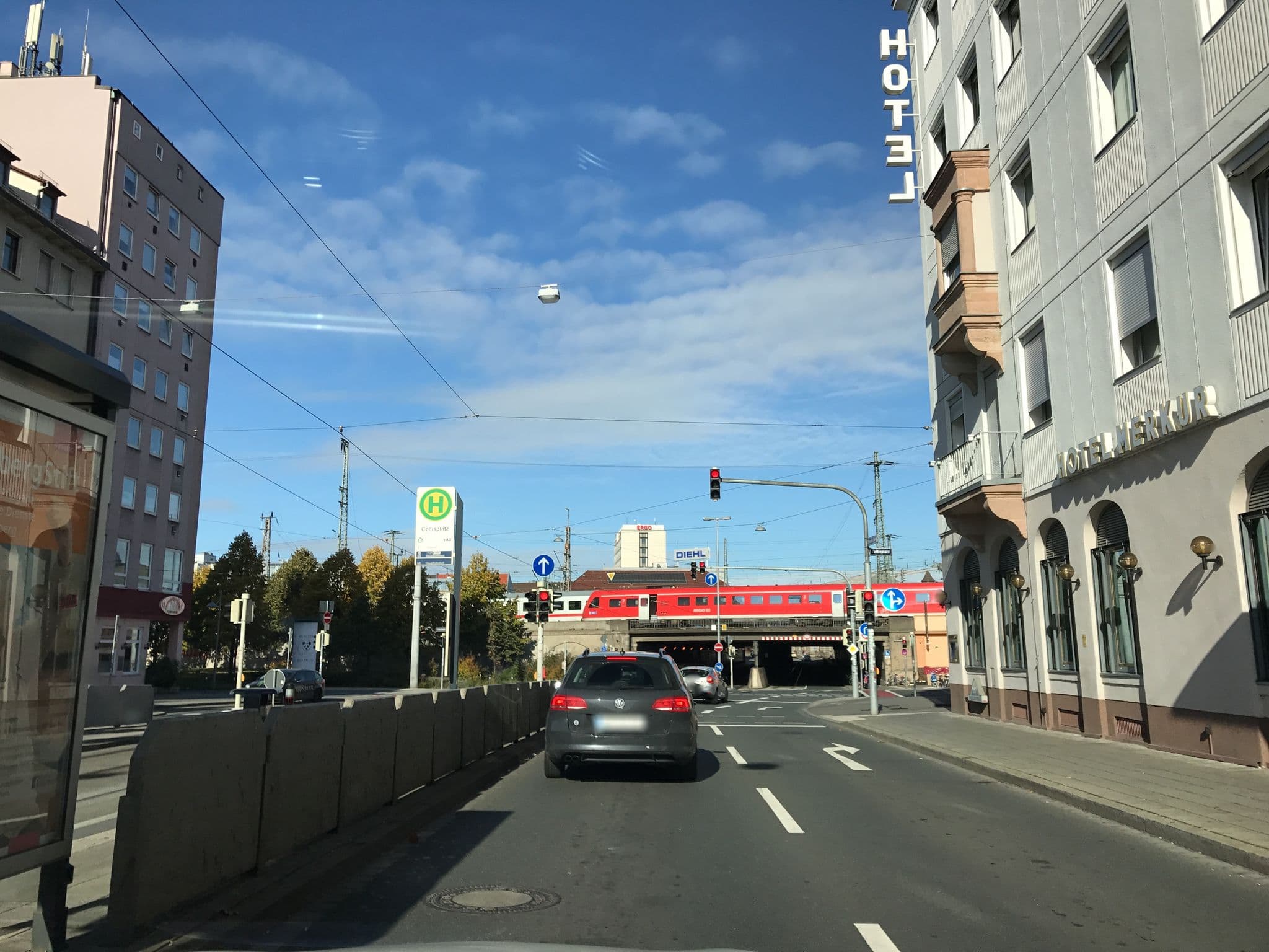 Street view near Ringhotel Loew's Merkur, Nuremberg — © derzornigemarkus (CC BY-SA · Mapillary)