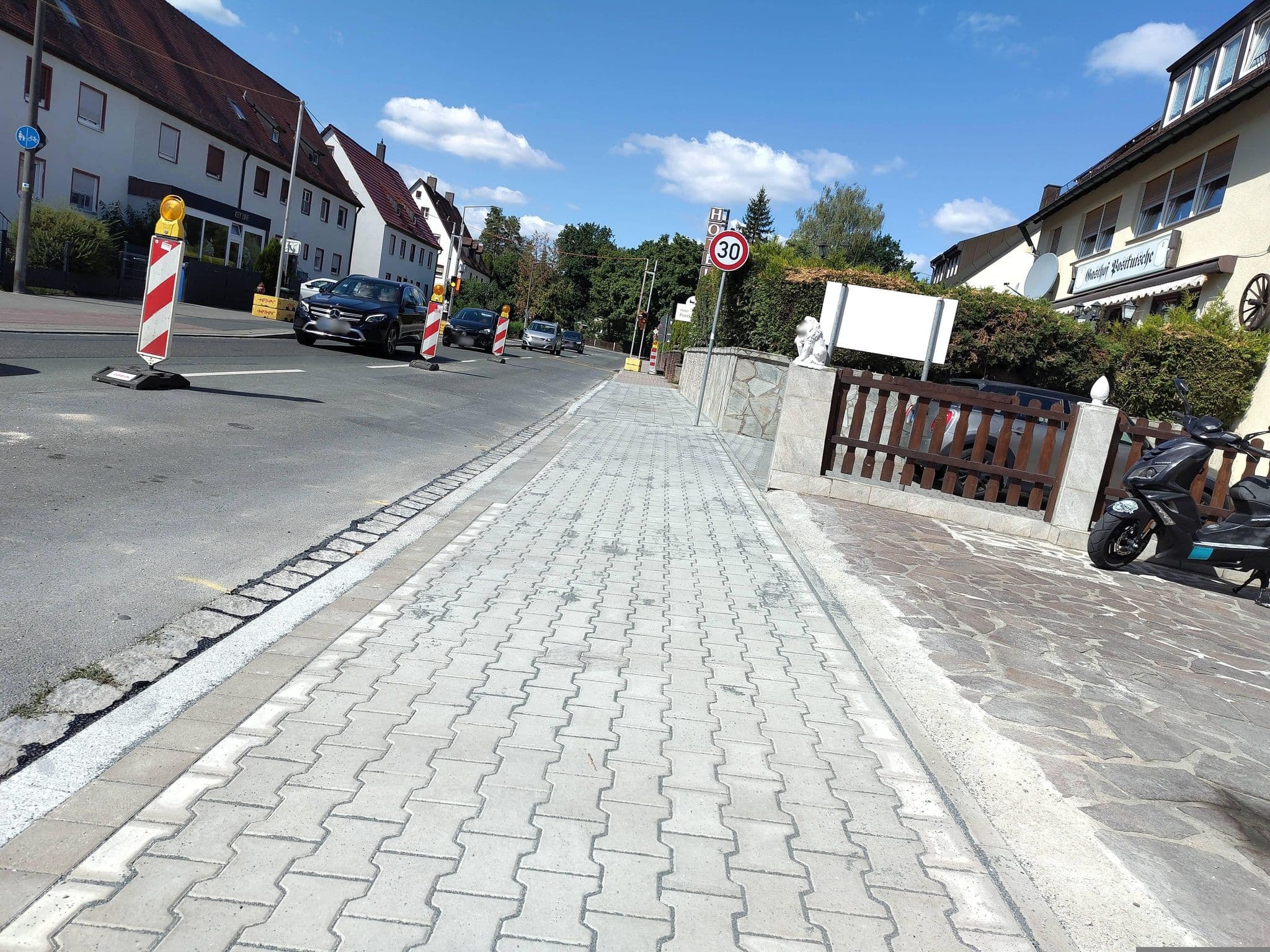 Street view near Postkutsche, Feucht — © HaraldBk (CC BY-SA · Mapillary)