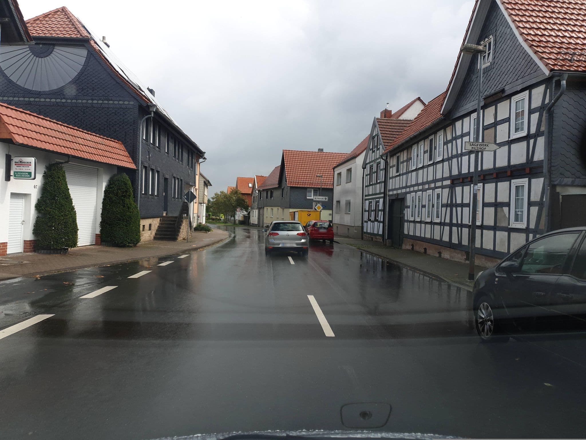 Street view near Pension Kullmann, Leinefelde-Worbis — © canislupus (CC BY-SA · Mapillary)