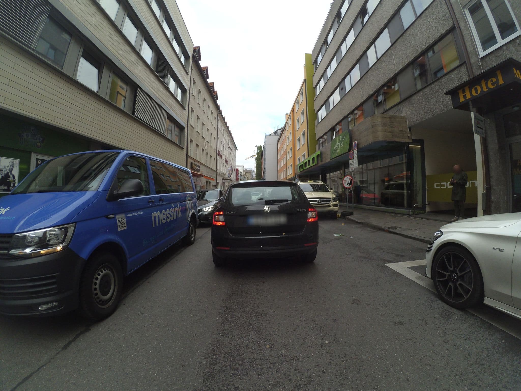 Street view near AWA Hotel, Munich — © ente (CC BY-SA · Mapillary)