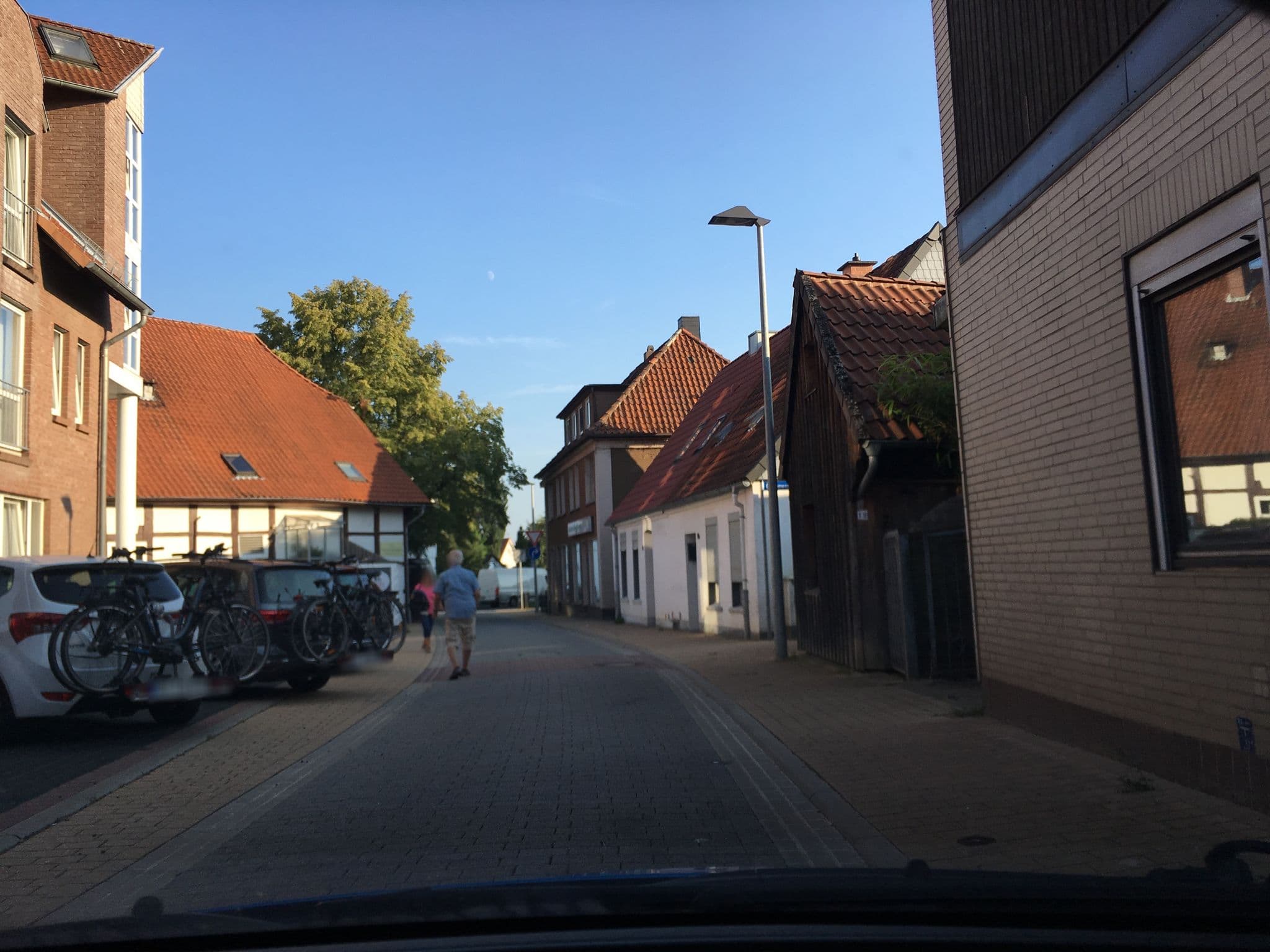 Street view near Hotel Brauner Hirsch, Celle — © hotteliene (CC BY-SA · Mapillary)