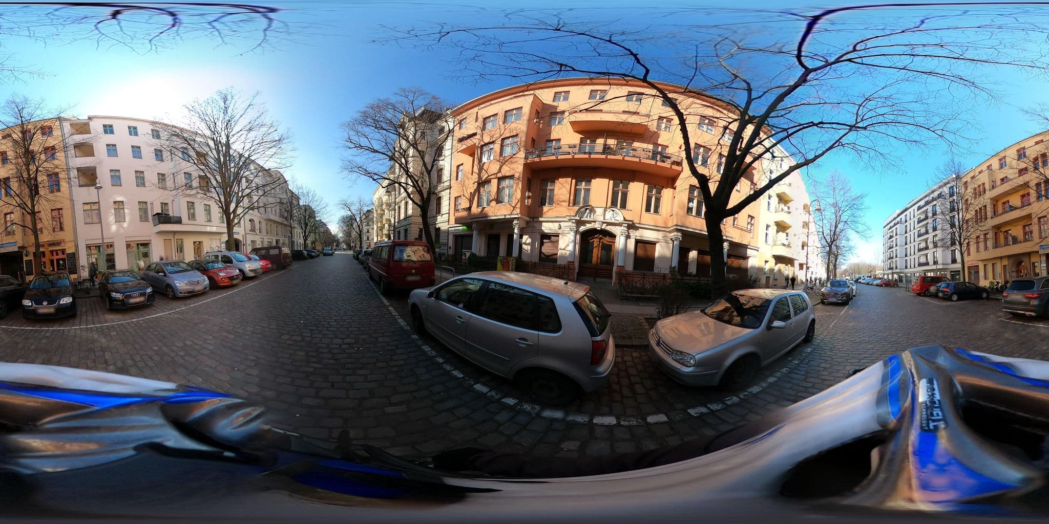 Street view near The Berlincity, Schöneberg — © eserte (CC BY-SA · Mapillary)