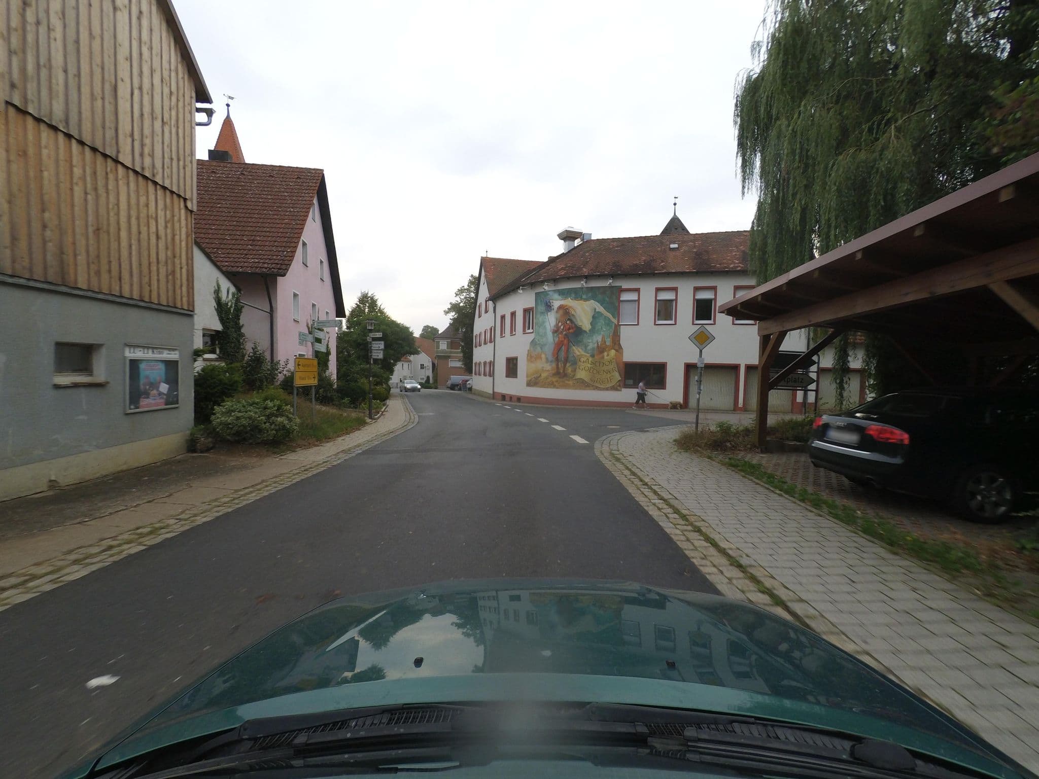 Street view near Goldener Greif, Edelsfeld — © wegavision (CC BY-SA · Mapillary)