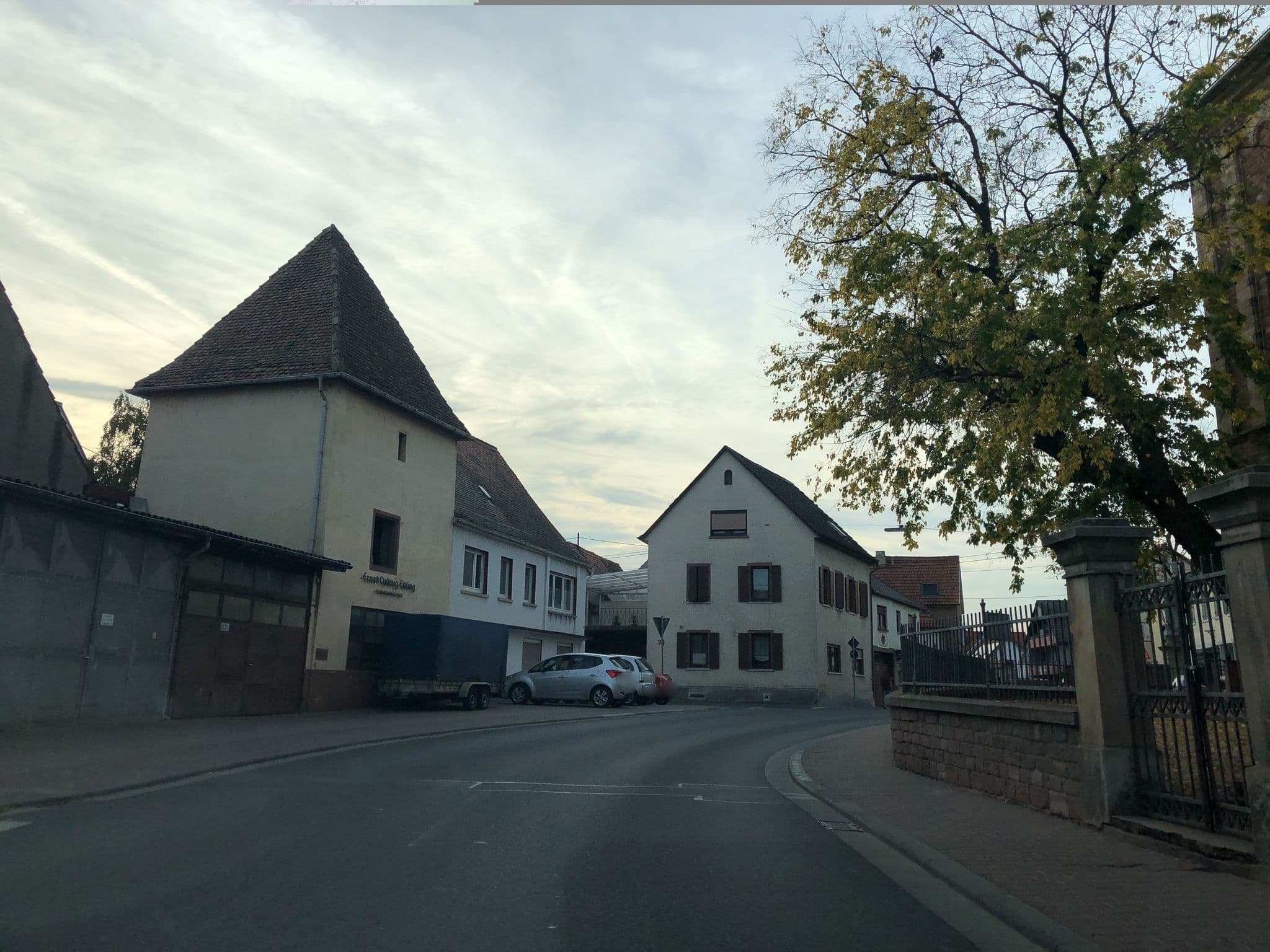 Street view near Gästehaus, Gimbsheim — © chuck (CC BY-SA · Mapillary)