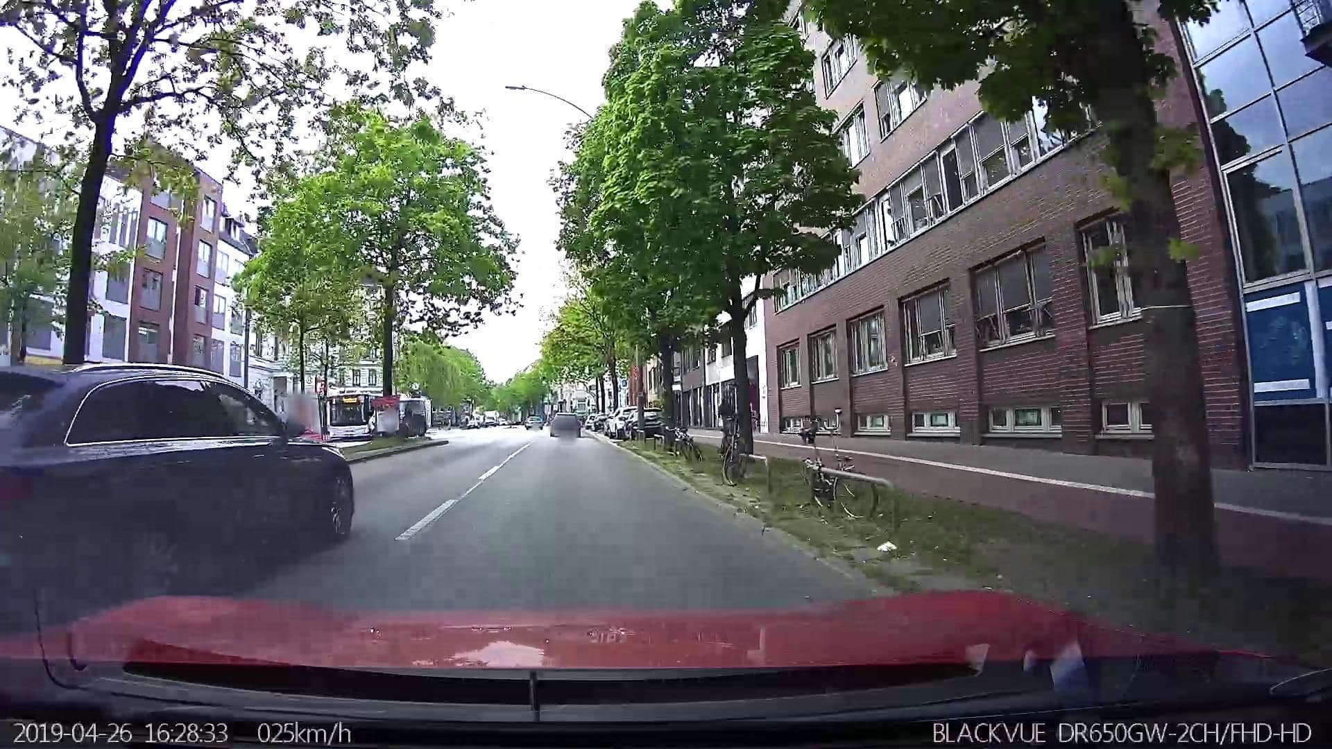 Street view near Superbude St. Pauli, Sternschanze — © kevinq (CC BY-SA · Mapillary)