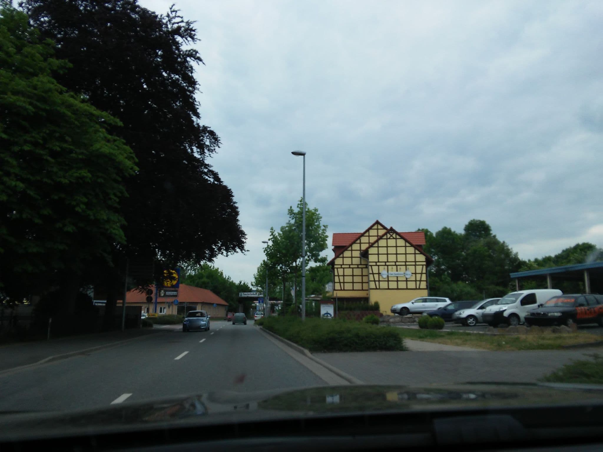Street view near Haus Waldheim, Sondershausen — © escada (CC BY-SA · Mapillary)