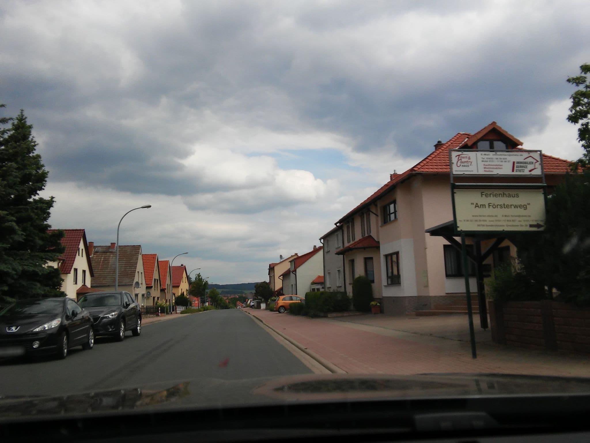 Street view near Ferienhaus Am Försterweg, Sondershausen — © escada (CC BY-SA · Mapillary)