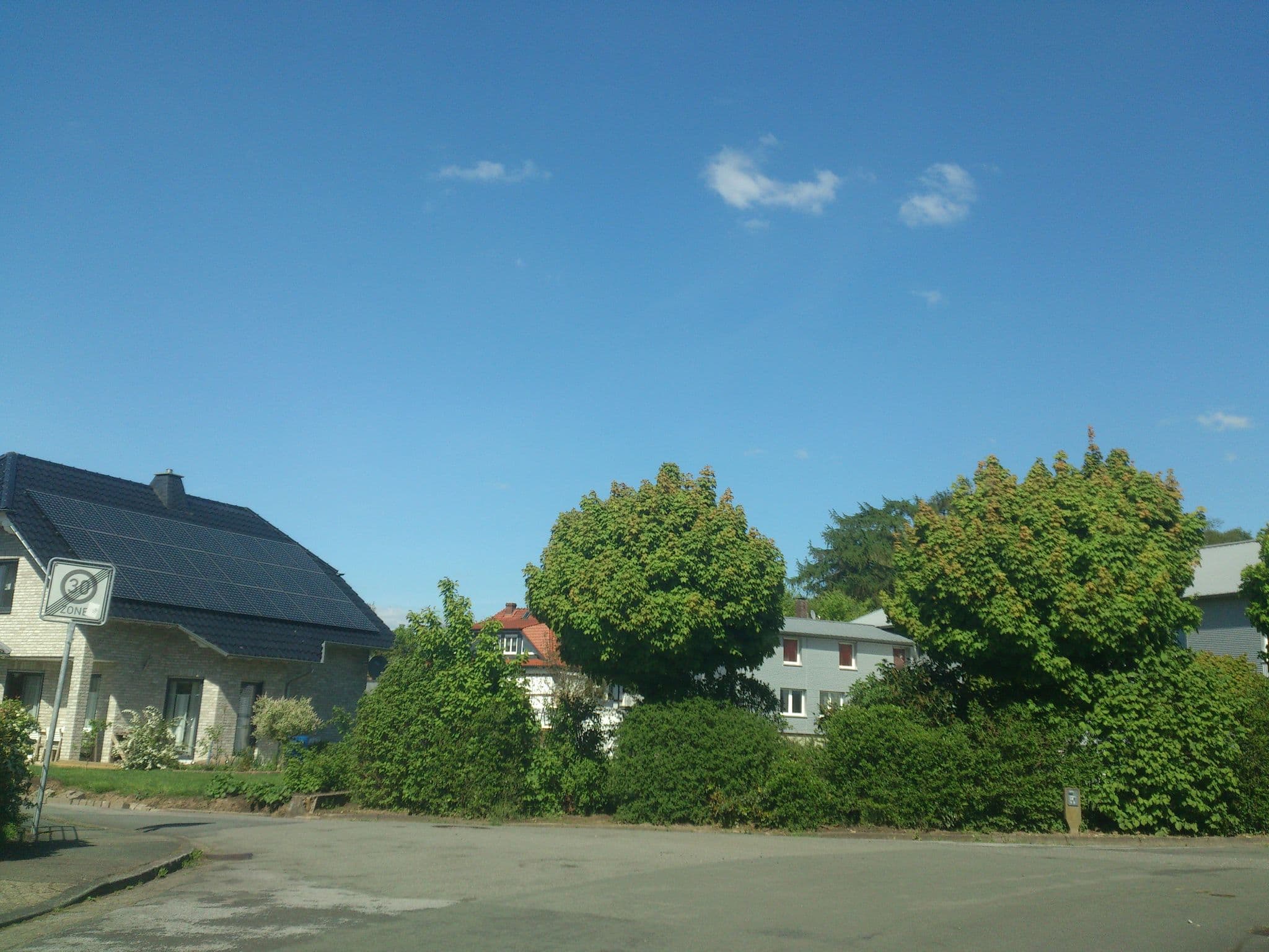 Street view near Haus Dorothea, Willebadessen — © amenophis (CC BY-SA · Mapillary)