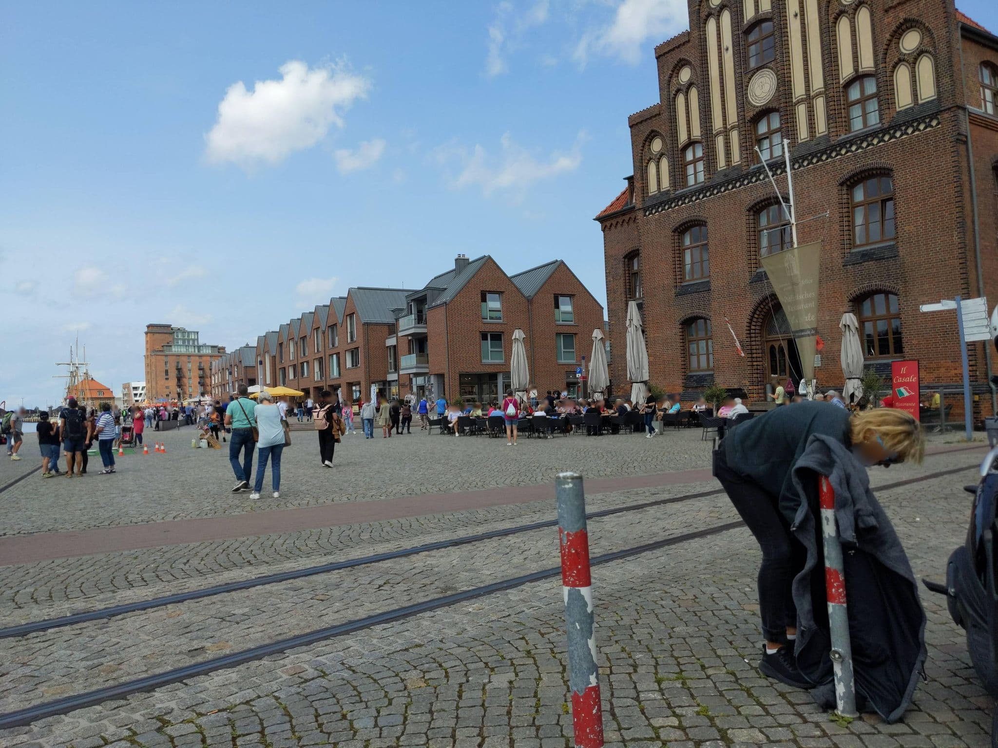 Street view near Pension am Wassertor, Wismar — © rasmustravemnd (CC BY-SA · Mapillary)
