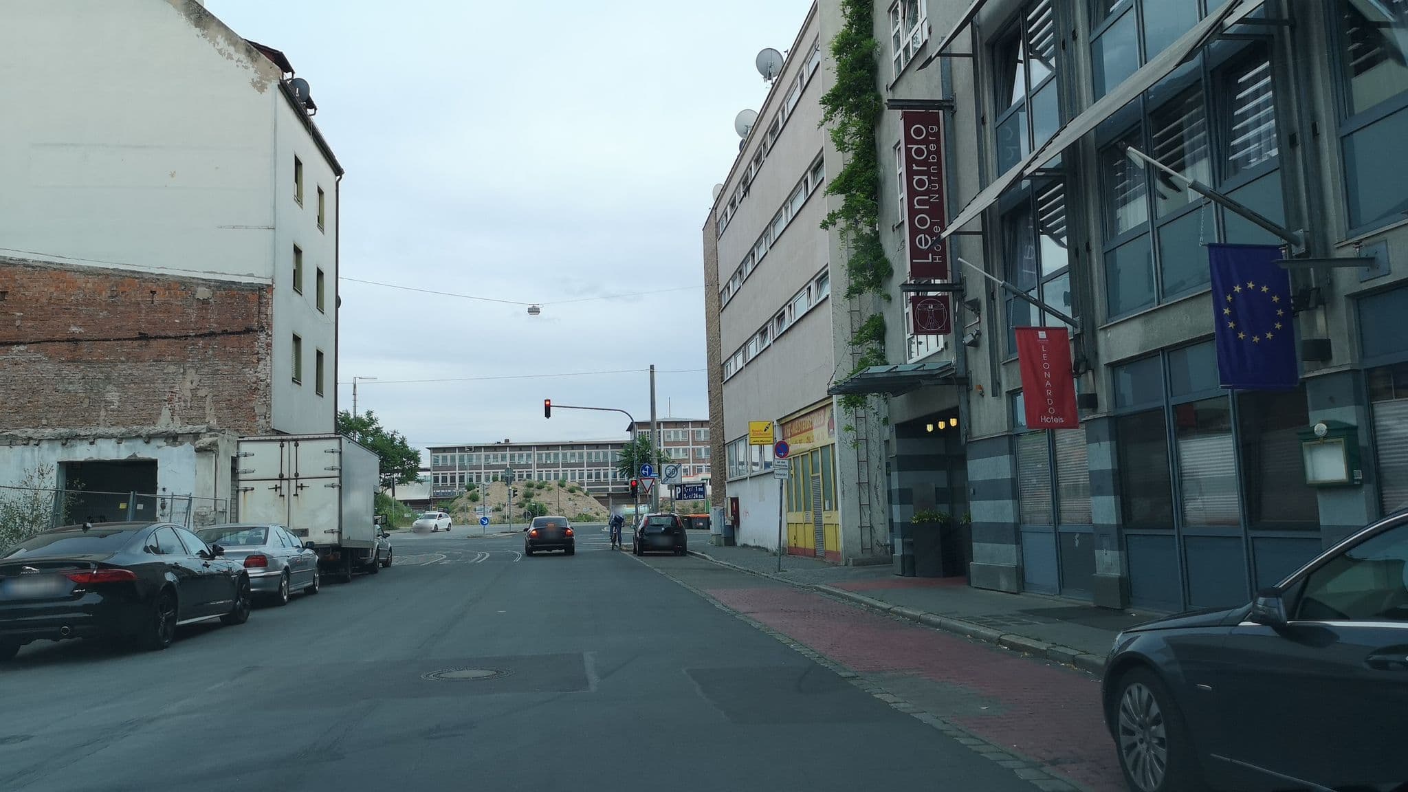 Street view near Leonardo, Nuremberg — © emil_d (CC BY-SA · Mapillary)