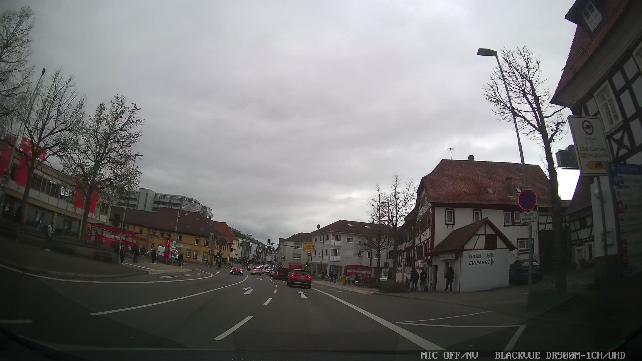 Street view near Hotel Bär, Sinsheim — © chuck (CC BY-SA · Mapillary)