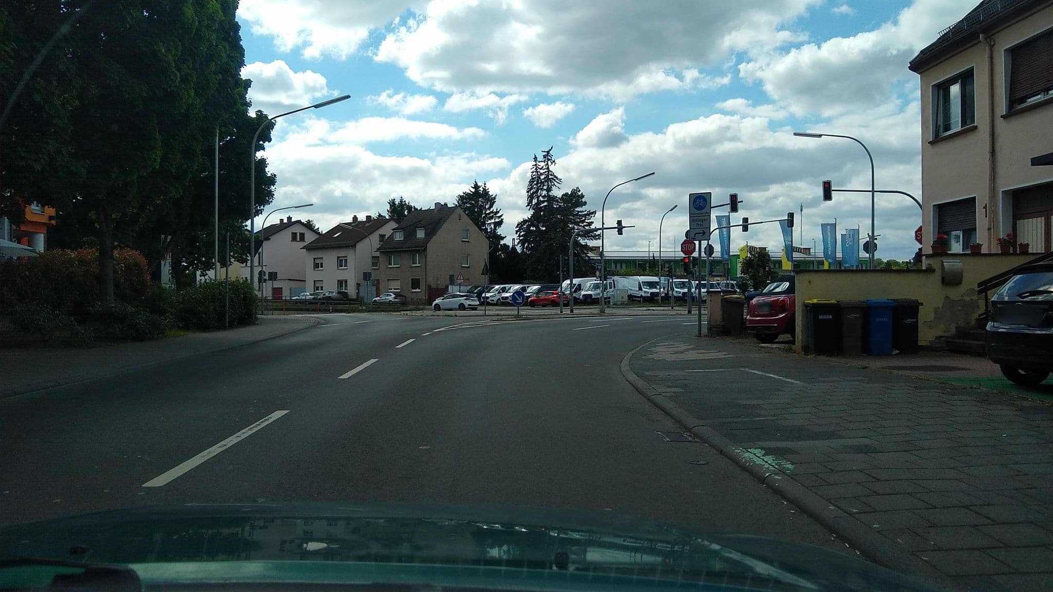 Street view near Asgard Hotel, Worms — © wegavision (CC BY-SA · Mapillary)