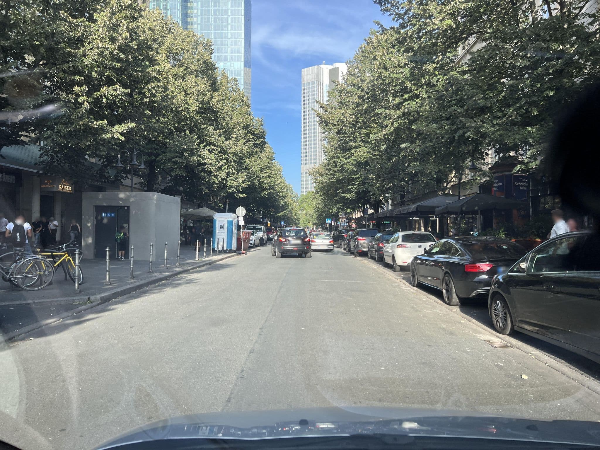 Street view near Boutique Kaiser Hotel & Apartments, Frankfurt am Main