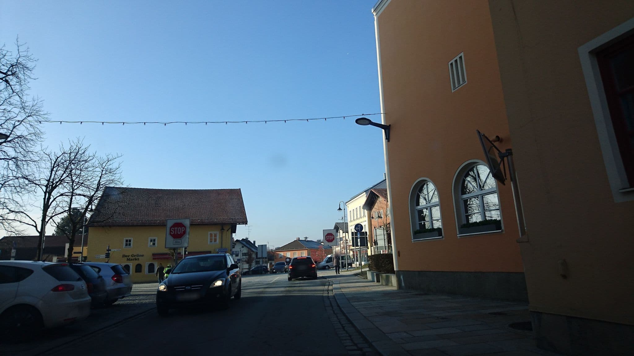Street view near Münchner Hof, Pfarrkirchen — © msdess (CC BY-SA · Mapillary)