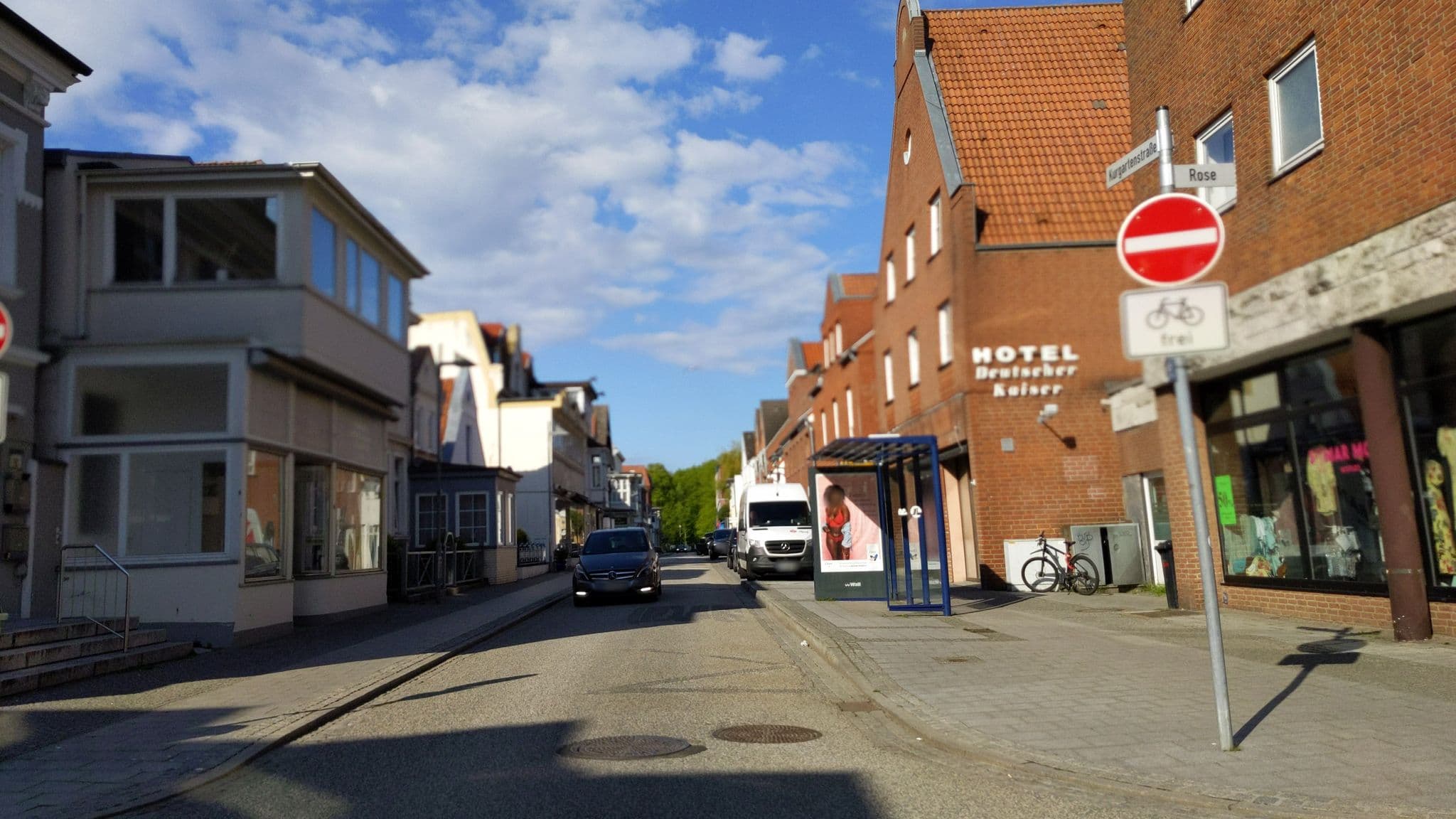 Street view near Alte Glaserei, Travemünde — © rasmustravemnde (CC BY-SA · Mapillary)