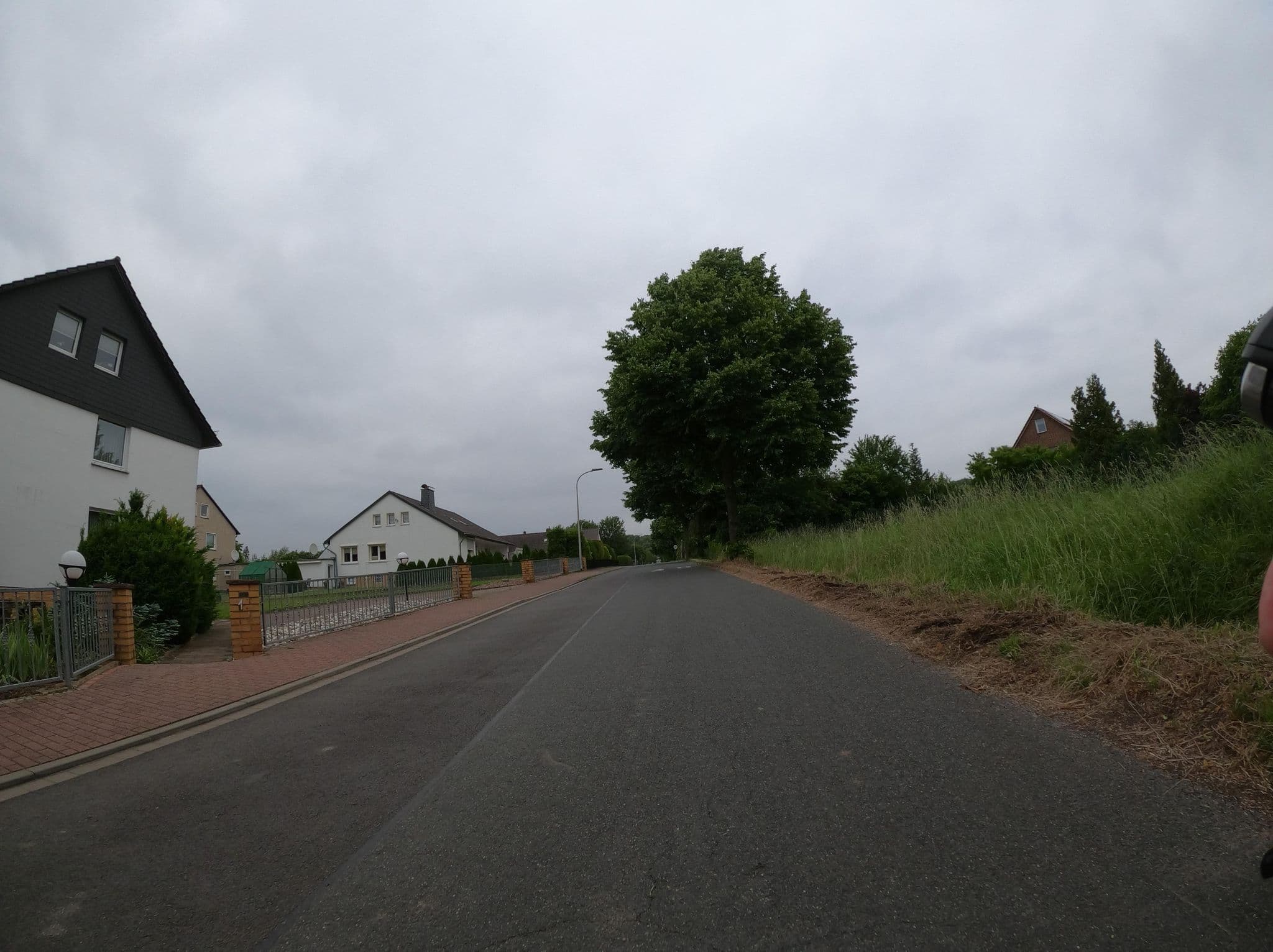 Street view near Pension Sonnenblick, Hessisch Oldendorf — © Langfahrer (CC BY-SA · Mapillary)