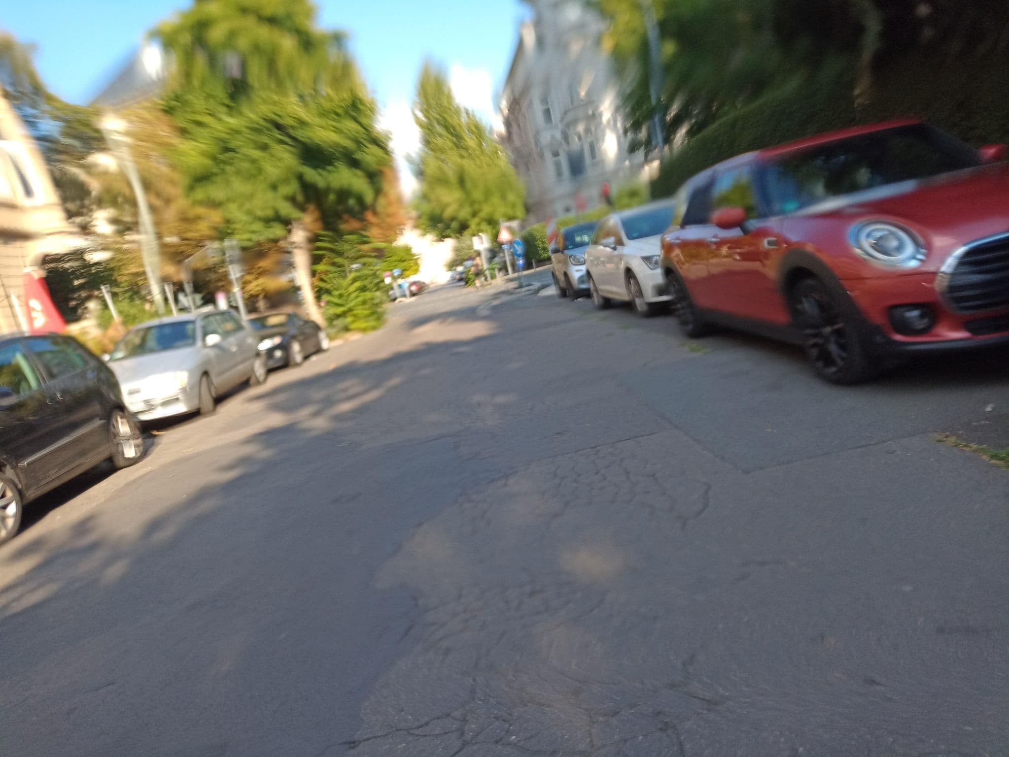 Street view near Fair Hotel Villa Diana, Frankfurt am Main