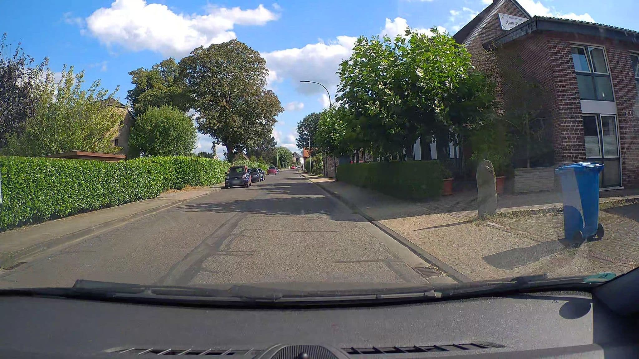 Street view near Zum Hasen, Linn — © poxonline (CC BY-SA · Mapillary)