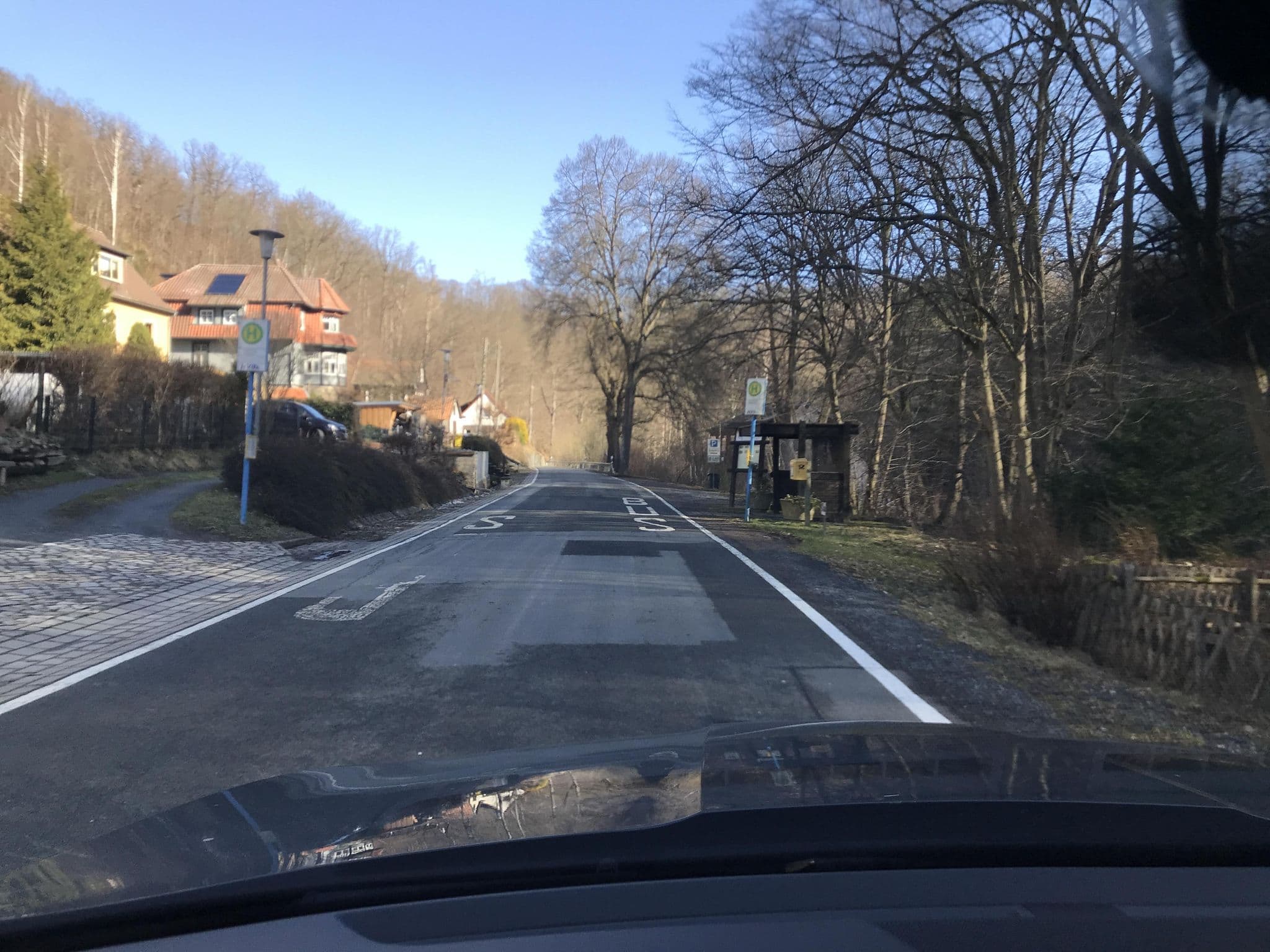 Street view near Pension Wildstein, Friedrichsbrunn — © surveyor99 (CC BY-SA · Mapillary)