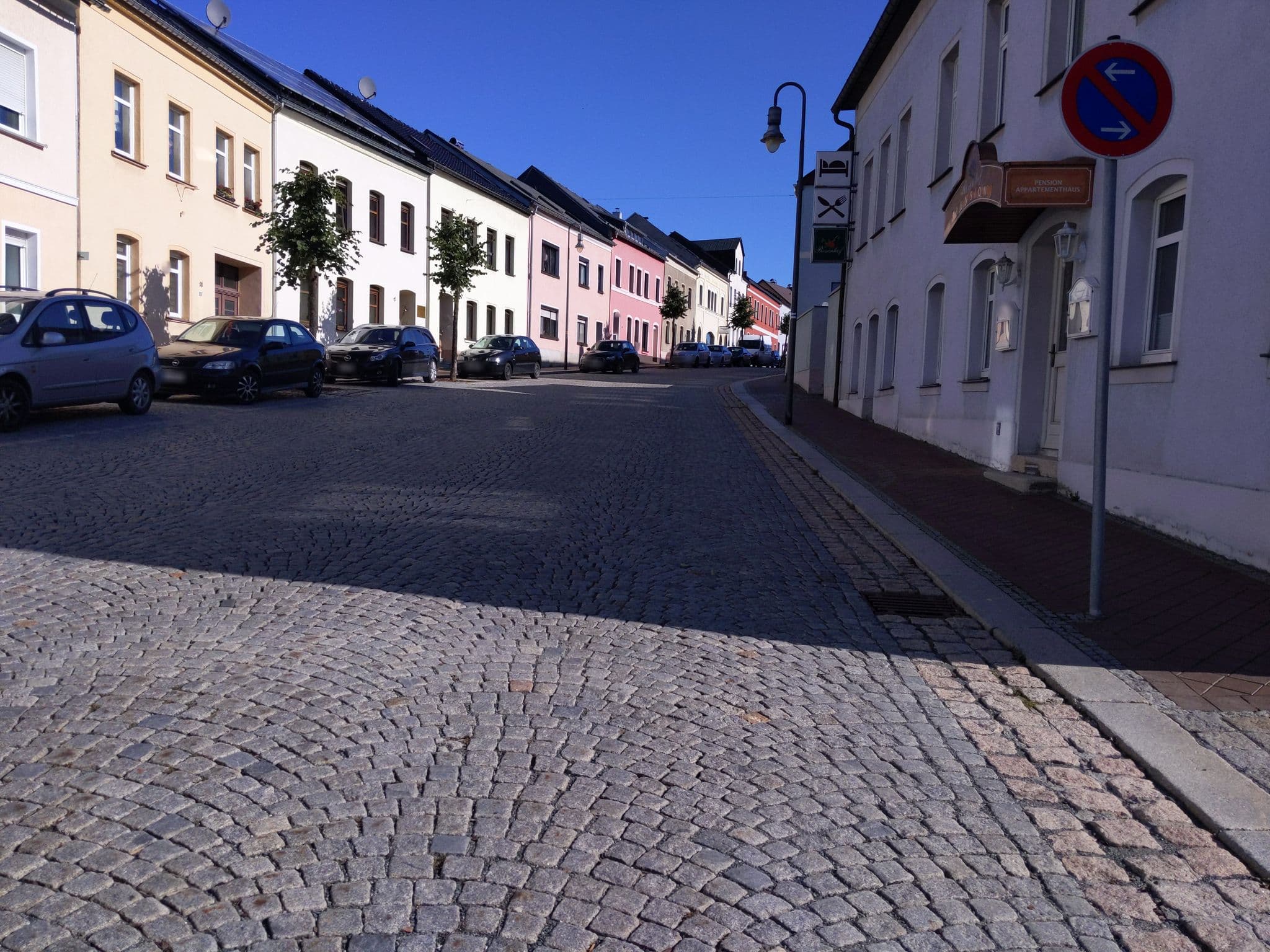 Street view near Pension Rosenhof, Schöneck — © peterneubauer (CC BY-SA · Mapillary)