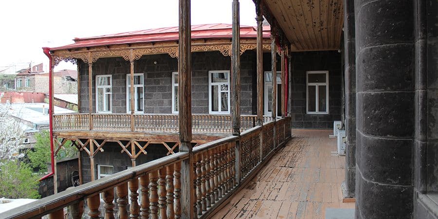 Street view near Plaza Viktoria, Gyumri — © adavitian (CC BY-SA · Mapillary)