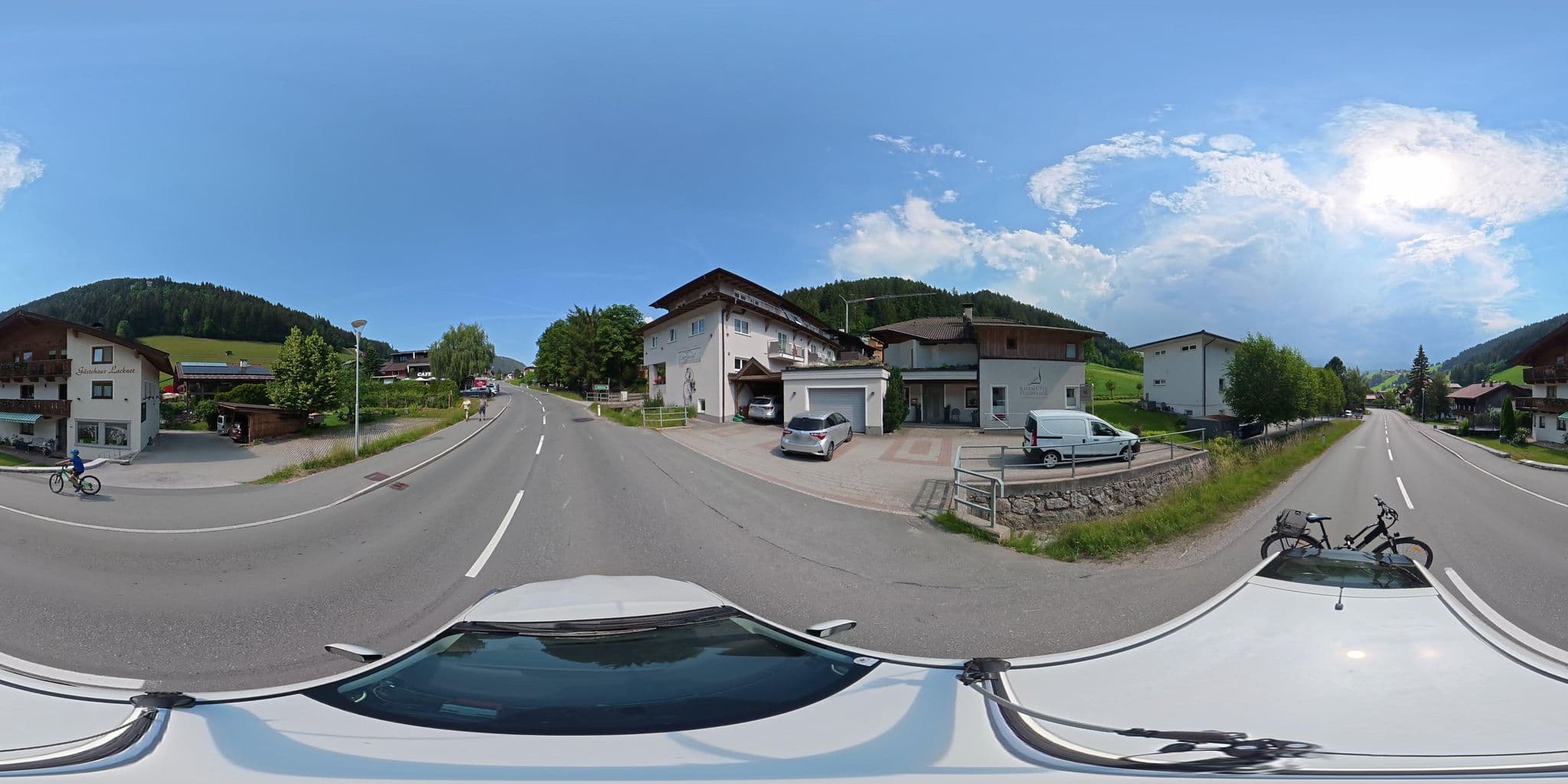 Street view near Appartements Dorfjuwel, Oberau — © osmplus_org (CC BY-SA · Mapillary)