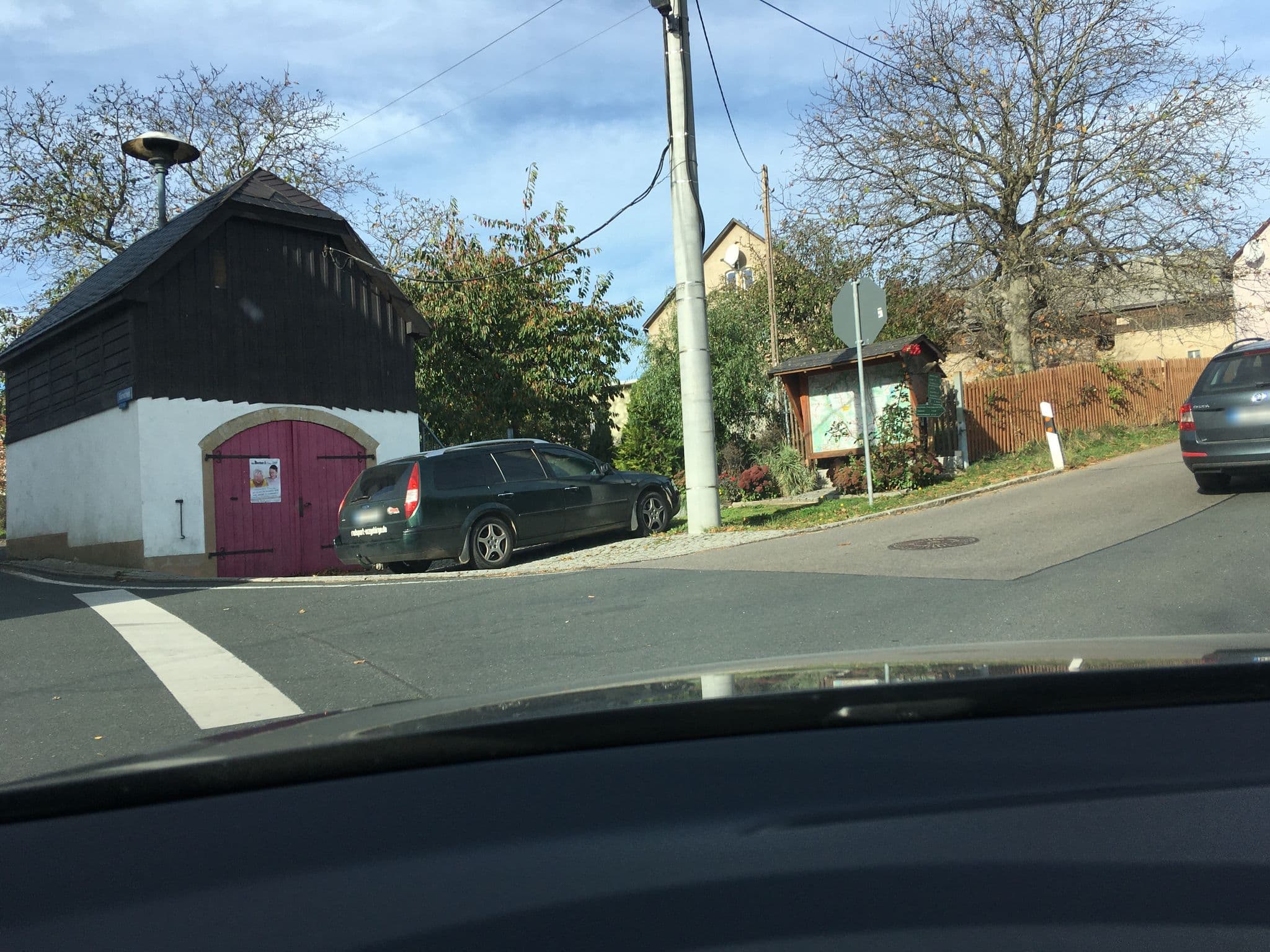 Street view near Landgasthof Börnchen, Glashütte — © flormeow26 (CC BY-SA · Mapillary)