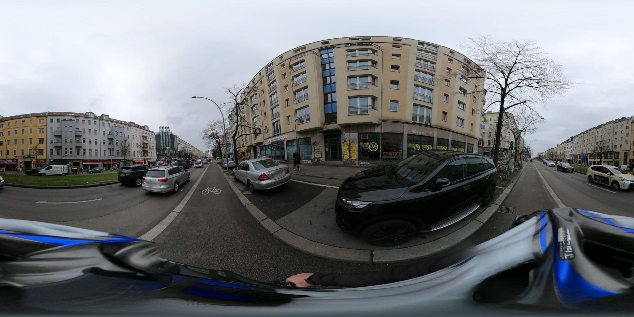 Street view near B&B Hotel Berlin City-Ost, Friedrichshain — © eserte (CC BY-SA · Mapillary)