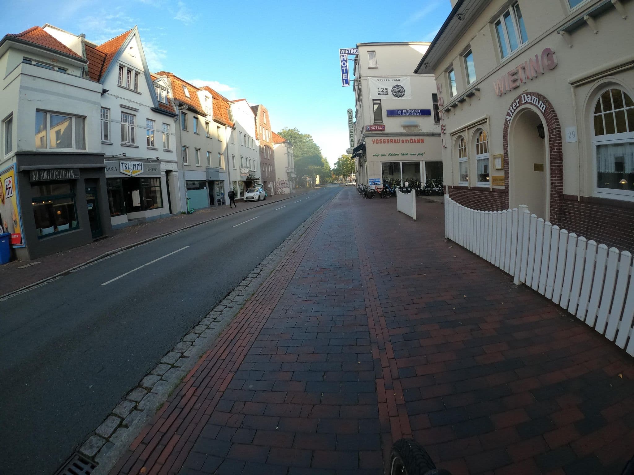 Street view near Hotel Wieting, Oldenburg — © VIA_KK (CC BY-SA · Mapillary)