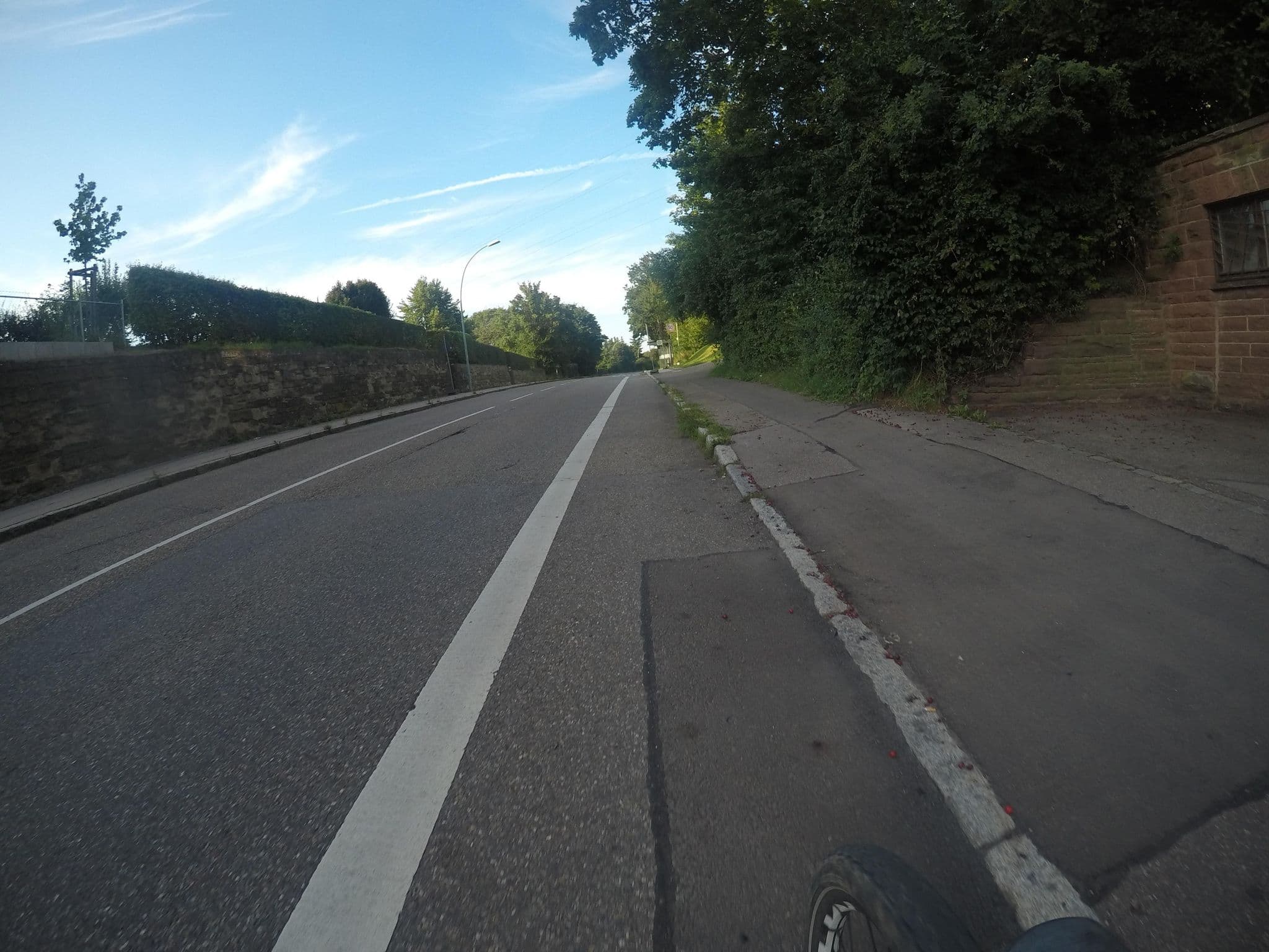 Street view near Das Weinberghaus, Fellbach — © mfa (CC BY-SA · Mapillary)
