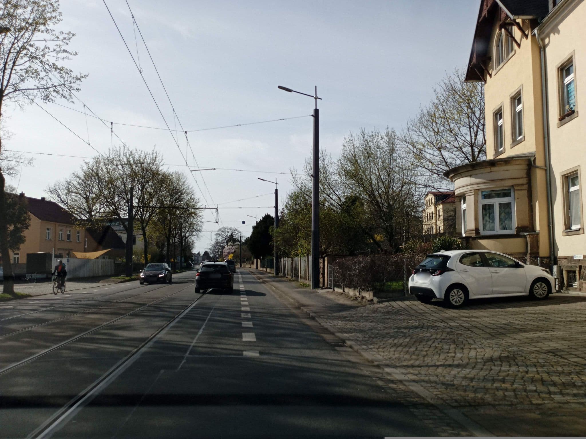 Street view near Lößnitzer Hof, Radebeul — © atze02 (CC BY-SA · Mapillary)