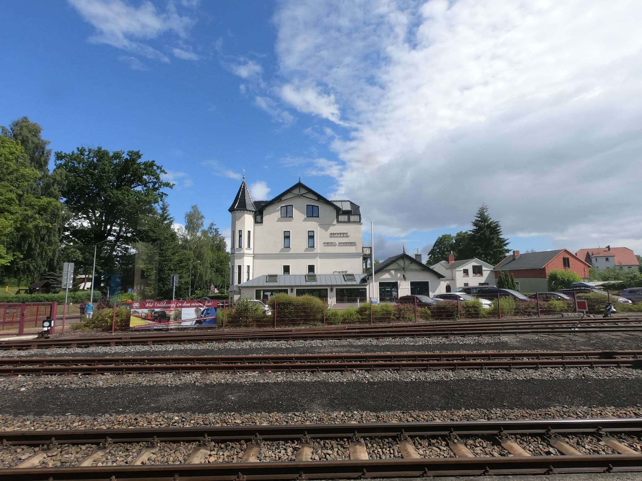 Street view near Hotel Villa Sommer, Bad Doberan — © carlheinz (CC BY-SA · Mapillary)