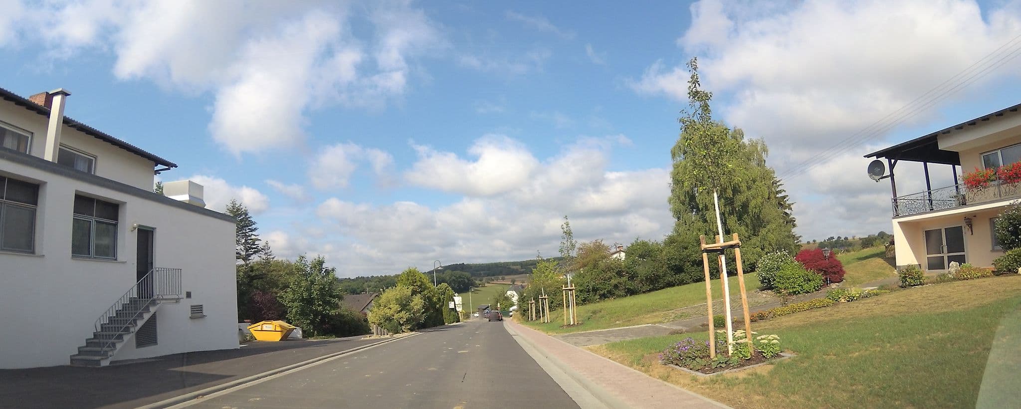 Street view near Terra Ventura, Dudeldorf — © teddy73 (CC BY-SA · Mapillary)