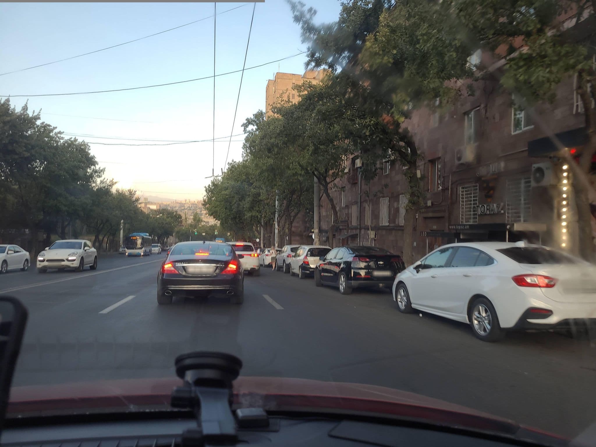 Street view near Mina Passionis, Arabkir — © noktoborus (CC BY-SA · Mapillary)