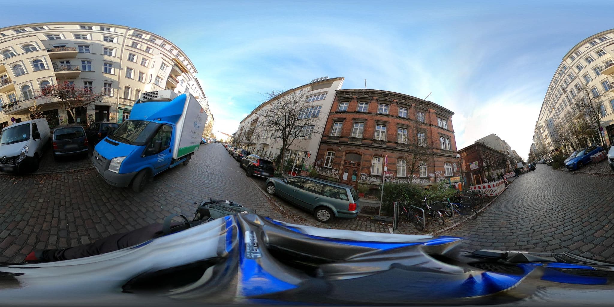 Street view near Lekkerurlaub, Kreuzberg — © eserte (CC BY-SA · Mapillary)