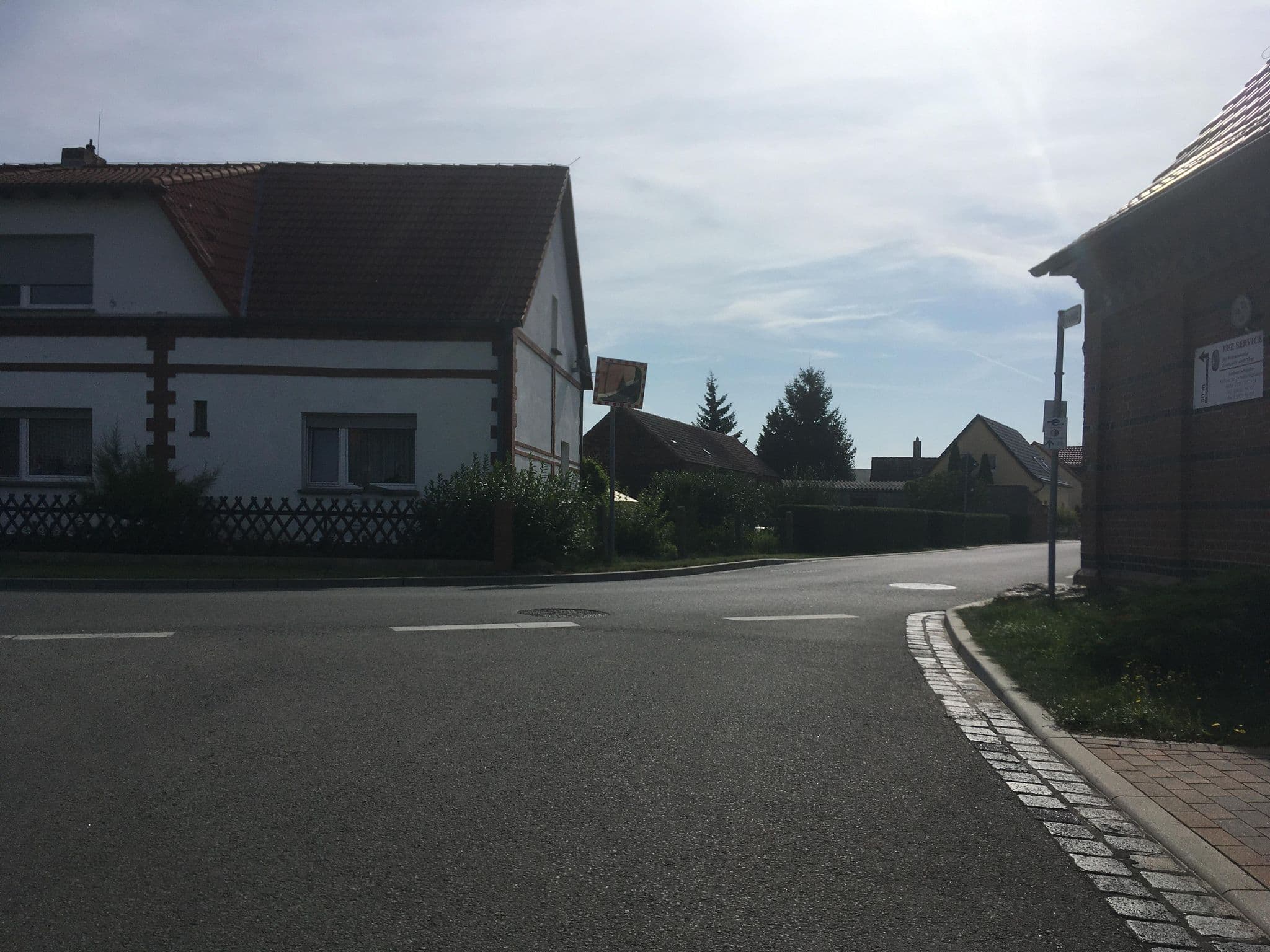 Street view near Pension Lindeneck, Mühlanger — © eserte (CC BY-SA · Mapillary)